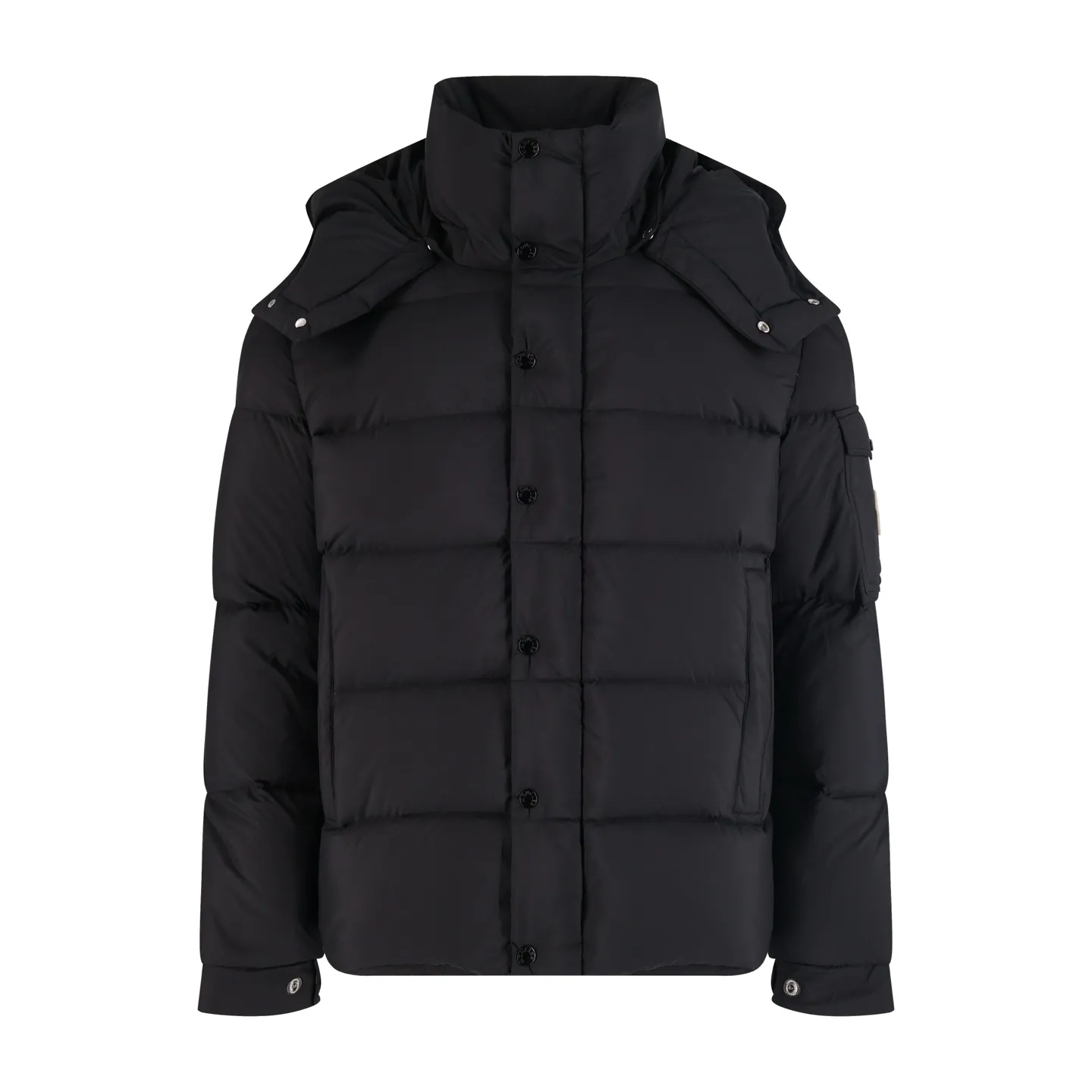 P1010 Moncler Vezere matte matte Maya down jacket (black) was developed exclusively by purchasing the original version. In 2023, the original black and cream white versions were purchased. In 2024, ZG bought the original version as soon as the pearl gray came out and developed it. This year, it was upgraded again to the special 95 white goose down version, with original fabrics, and the most original version on the entire network. The iconic Moncler down jacket is instantly recognizable. The Moncler Maya 70 short down jacket is presented in a new color scheme. Made from matte fabric and featuring signature checkered quilting, it reflects the essence of the Moncler brand. The style features a sharp silhouette with a detachable hood and adjustable hem in a timeless design suitable for every season and trend. The sleeves feature classic patch pockets. Size:1-2-3-4-5