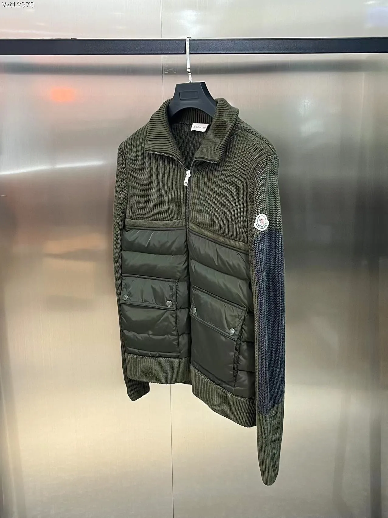 P680 Guangzhou high version Moncler Moncler knitted down solid color connecting zipper double pocket jacket thin coat black military green S M L XL