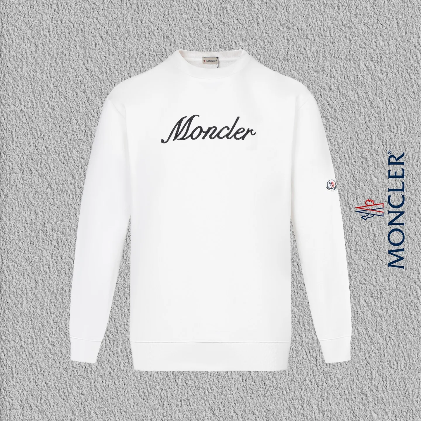 P230 Style No. B142 Meng Mouth Cursive Embroidered Letters Small Label Round Neck Sweatshirt Same style as MONCLER official website Fabric: 450g pure cotton double-ply double yarn terry Technology: imported machine thousands of needles full embroidery letters Customized pure cotton two-color striped threads are tight and non-deformable Supporting: complete three-label cardboard oil paper code sticker packaging High temperature pre-shrinking process before production will not shrink and deformation Imported machine professional plate production os version Can wear up to 200 pounds. The size is measured manually. The error of 2-3cm is normal. Color: black white size: s m l xl