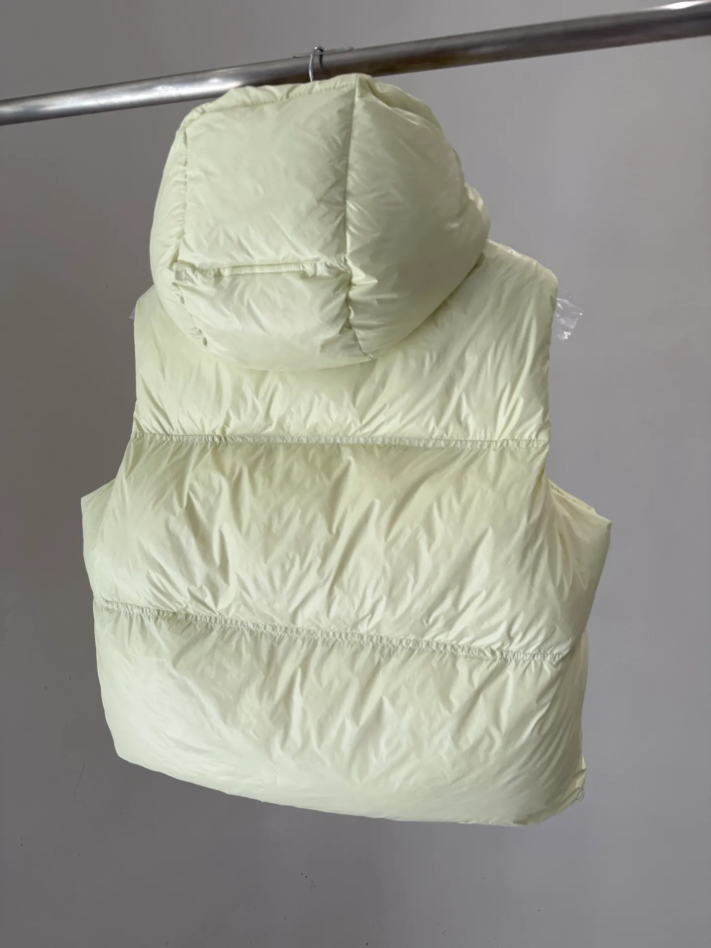P720 Moncler. 25 double breasted women's vest black beige apple green size 1234