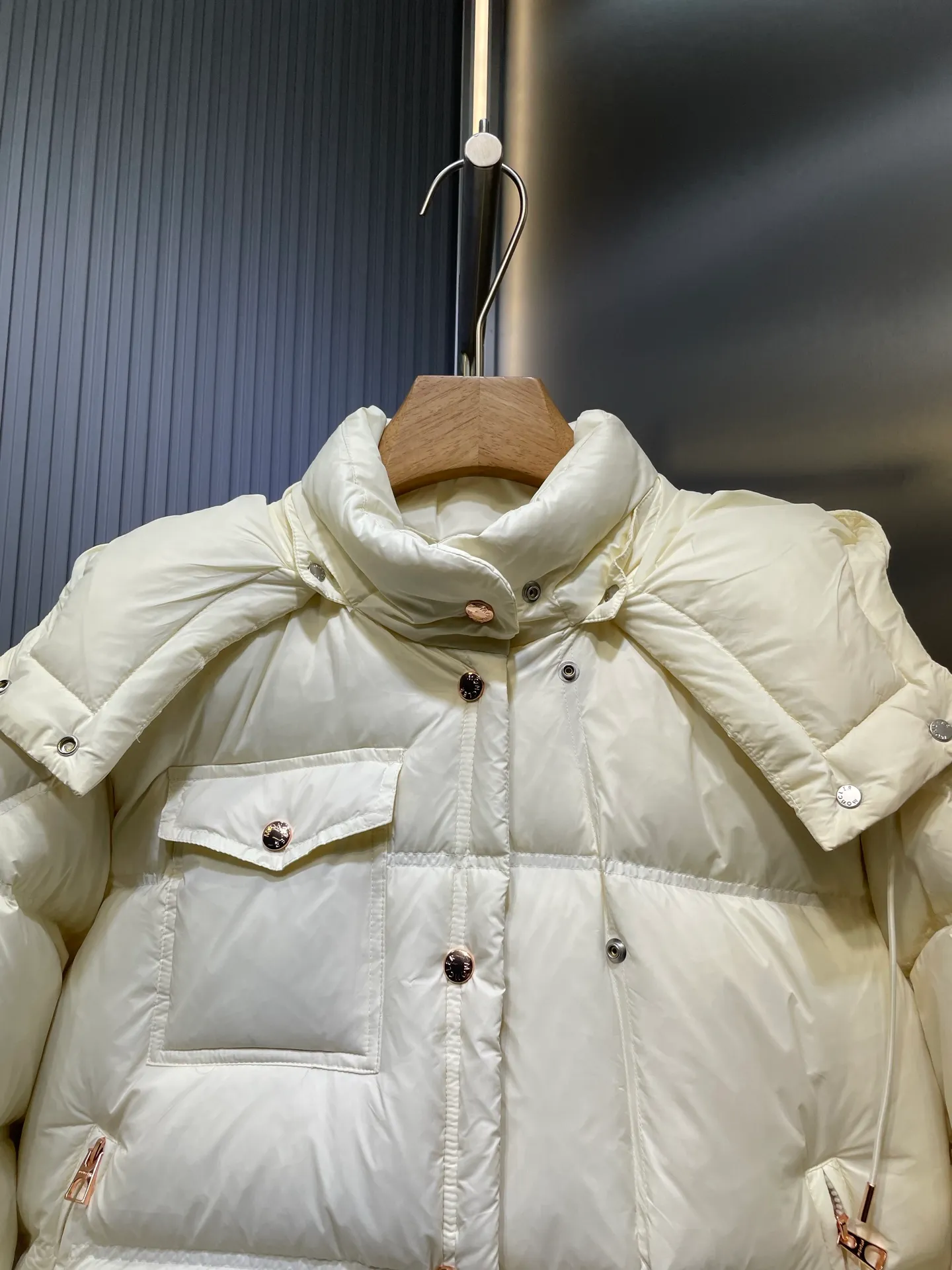 P900 Moncler🌟Moncler