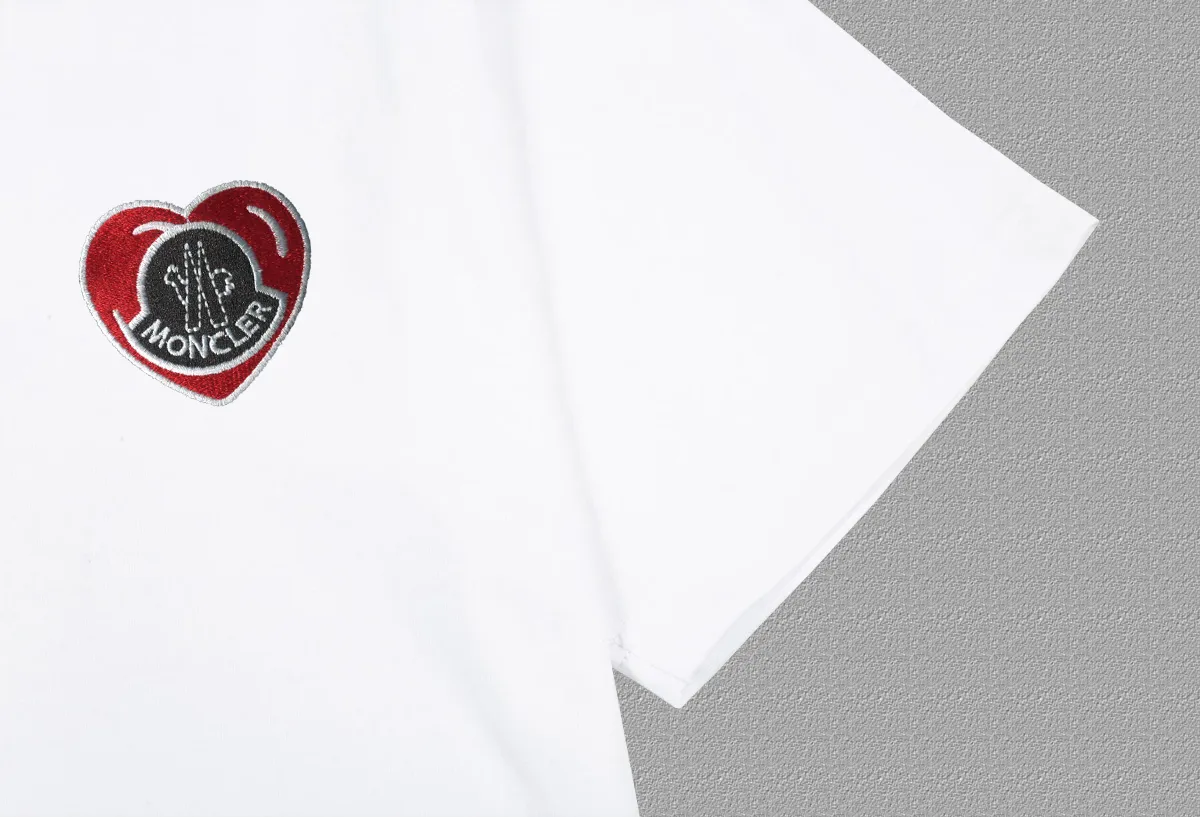 P150 🔥[MONCLER] 2024FW short-sleeved T-shirt, love embroidery technology, high-end 32s double yarn 260g fabric, heavy fabric, custom stretcher rib, same vat and dye, complete three standards, same style for men and women, color: black, white, size: S M L XL XXL