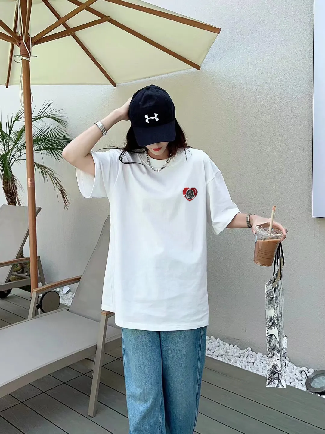P150 🔥[MONCLER] 2024FW short-sleeved T-shirt, love embroidery technology, high-end 32s double yarn 260g fabric, heavy fabric, custom stretcher rib, same vat and dye, complete three standards, same style for men and women, color: black, white, size: S M L XL XXL