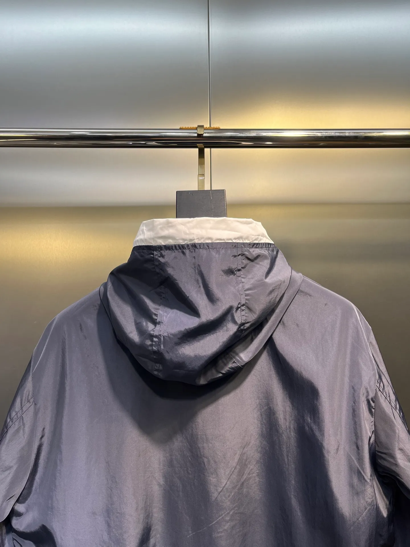 P620 MONCLER丨Sleeve ribbon zipper hooded windbreaker Color: Picture color Size: M-3XL (size 2-6)