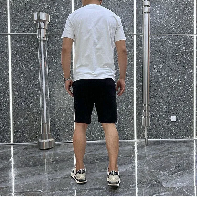 P290 Brand [MONCLER] 2025 new men’s short-sleeved shorts suit! Synchronous sales on the official website! High-end version on the market! It feels delicate and soft! Make you more comfortable to wear! The draped silhouette is awesome! Size: M-5XL (please state your height and weight when placing an order)