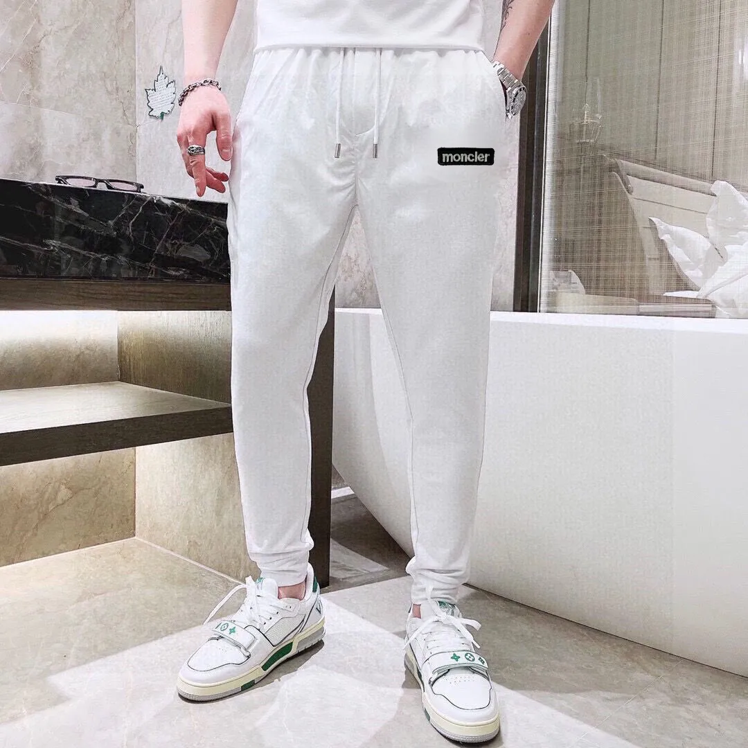P330 💰【MONCLER】(Fat Man's Gospel) The same style as the 2025 official website. World-renowned luxury brand. Summer men's (double mercerized) high-quality 🐂 suit. It is made of imported original single fabrics. It is a trendy style of the season and a versatile hit. Simple and elegant, precise workmanship allows you to be at the top of fashion. Size: M-5XL (can be worn up to 220 pounds)