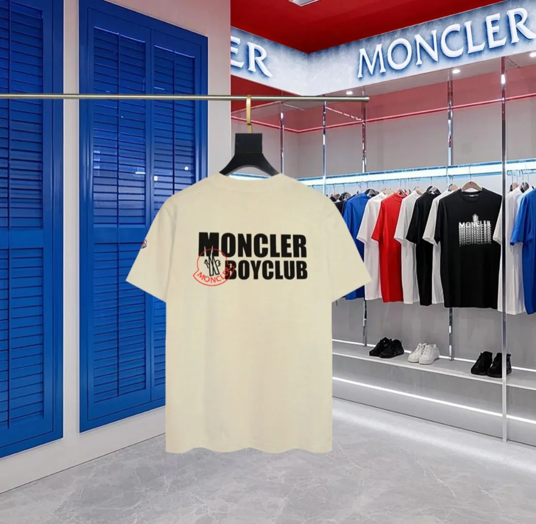 P140￼ 💰Upgraded version "Mobile phone smart sensor ~ NFC chip armband ~ direct access to the official website for anti-counterfeiting" "Moncler ~ Mouth Mouth" 2025 new high-quality round neck short-sleeved T-shirt. The cuffs have imported embroidery labels. Custom dyeing, very comfortable to touch. Super versatile and good-looking short-sleeved. Complete with three labels. Non-market ordinary version. Feel free to compare. Quality is absolutely guaranteed! ‼ First of all, this original fabric is all custom-woven with 32-count double yarn fabric, 250G, and the weight is the same‼ Fine workmanship, double waistcoat method, double waistcoat method, double waistcoat method makes the whole dress more three-dimensional, which is not a craft that ordinary T-shirts can achieve🤪 Size: S-M-L-XL-2XL Color: black, white, apricot, same style for men and women