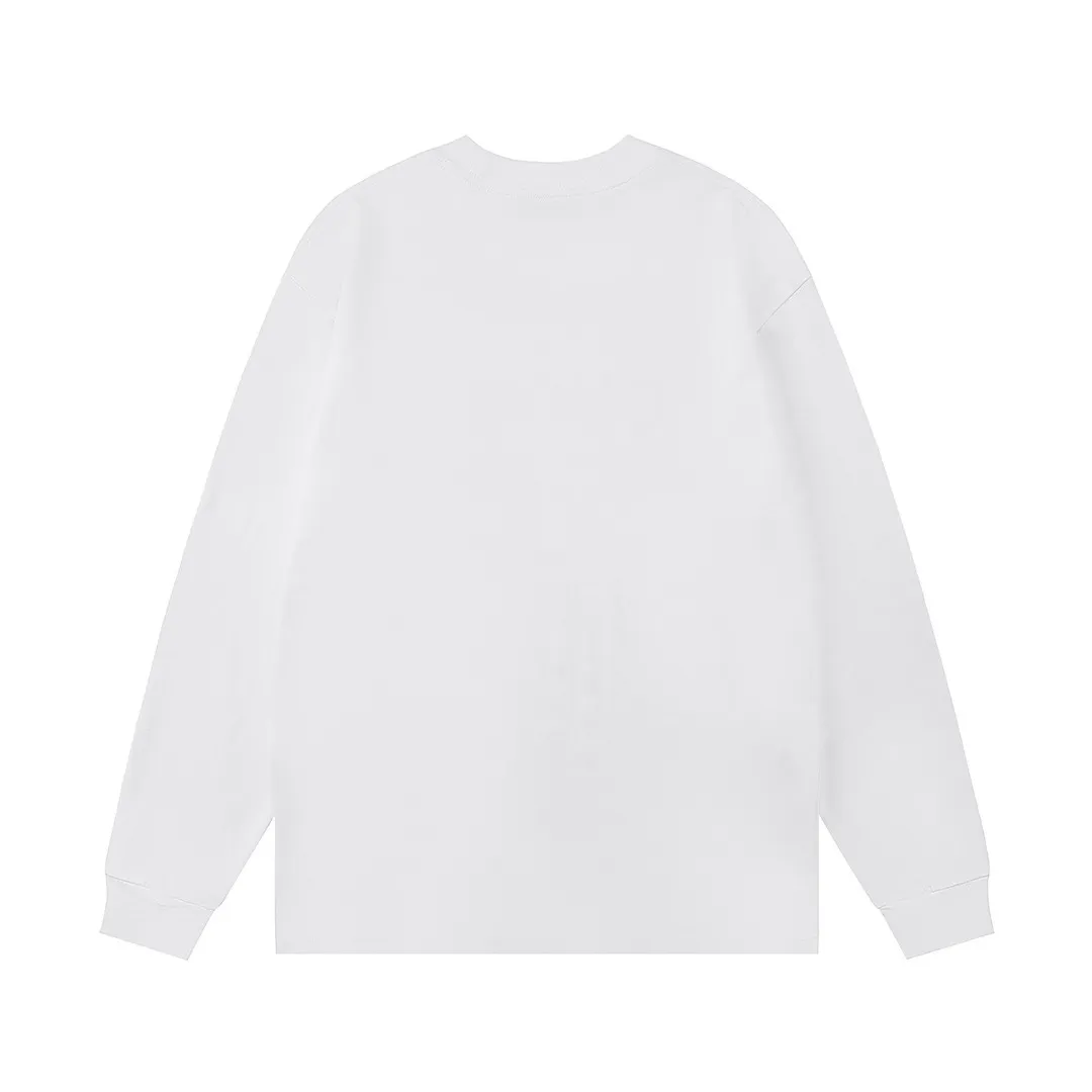 P170 Moncler 2025 new model, light luxury, cross printed letter logo, same style for men and women, long-sleeved T-shirt ·Customized 300g 100% double yarn pure cotton fabric ·Dyeing 32 count double-strand thread ·Collar label, hangtag, main mark and three labels complete Color: White Size: XS S M L