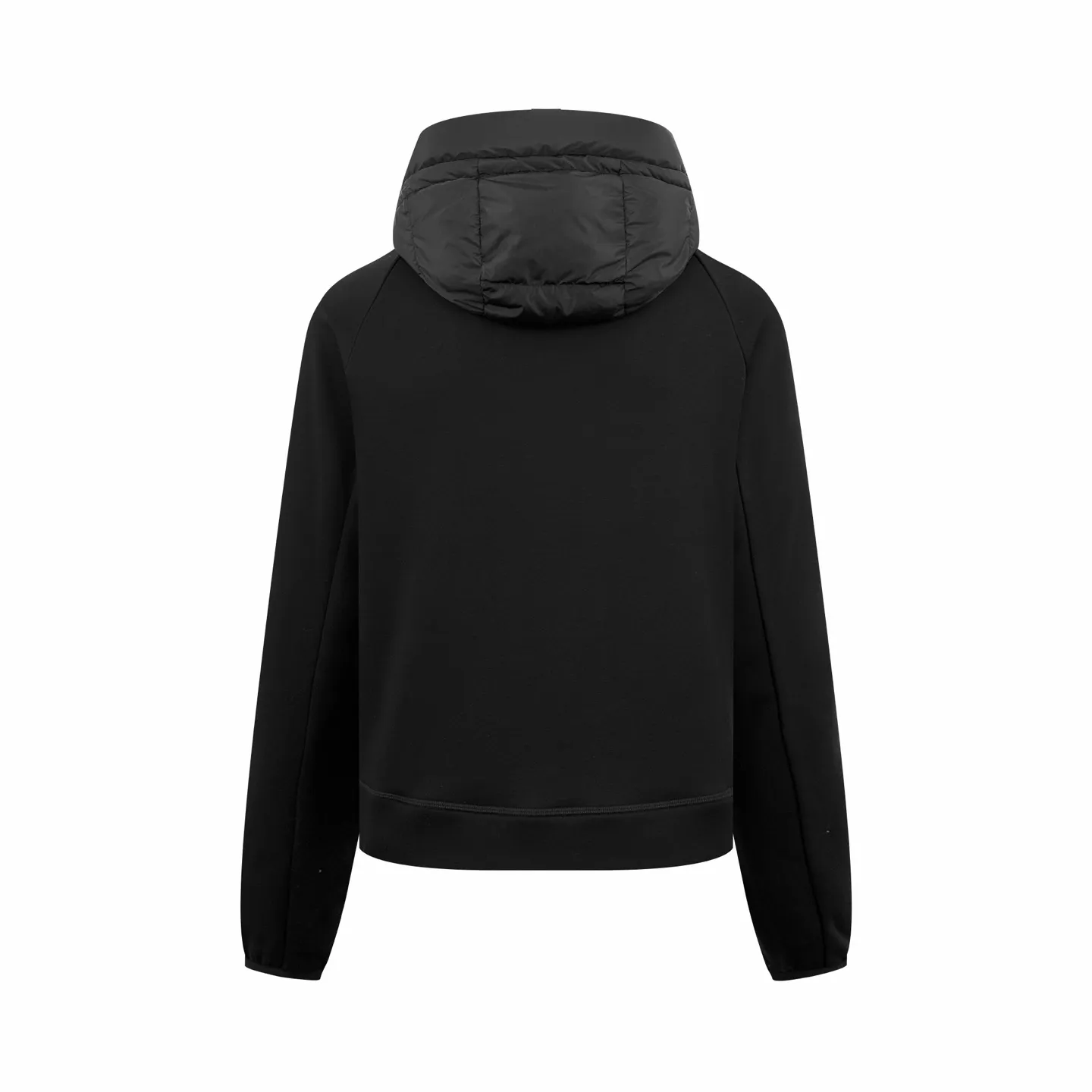 P780 Moncler logo woven splicing down jacket (black). The fabric is made of customized matte lattice air shield velvet and 300D high-density calendered coating. It uses the new national standard 90 white duck down (welcome to test). It has a full amount of down and is warm. It is light and fluffy. It exudes an irresistible charm with a pure and ultimate black tone. The Monlcer triangle logo is embellished on the chest. The power aesthetics of the minimalist logo. The front area is concentrated with down filling to build dynamic insulation for the core heat dissipation zone of the human body. The hooded down is a moving warm flow barrier for the head and neck, and forms a thermal energy circulation system with the front panel. The elastic woven sleeves provide freedom of movement with a sense of compression, forming a relaxed and warm philosophy. The real high-level is to let function become the footnote of style, and computer mechanical down filling is given priority by making the liner pattern to determine the filling area and determine the gram weight of down per square meter according to the original three-dimensional effect, thereby calculating the amount of down filling for each piece. The computer down filling machine uses a digital weighing unit Achieve stable measurement, 3D three-dimensional quilting technology. With the help of the programming system of the CNC quilting machine, the down in different areas is accurately separated to ensure that the filling is evenly fixed after sewing. To avoid agglomeration or shifting, the computer template machine lines the line. The line line process of the computer template machine shows extremely high neatness and smoothness. The craftsman accurately controls the size during the operation to ensure that each line meets the design requirements. The lines of the entire template are smooth and uniform. Neat and beautiful, the triple overlocking and five-thread dense stitching process uses main seam overlocking + diagonal reinforcement + raw edge wrapping. The triple structure forms a three-dimensional protective net at the edge of the fabric to avoid stitch breakage. Size:S-M-L-XL