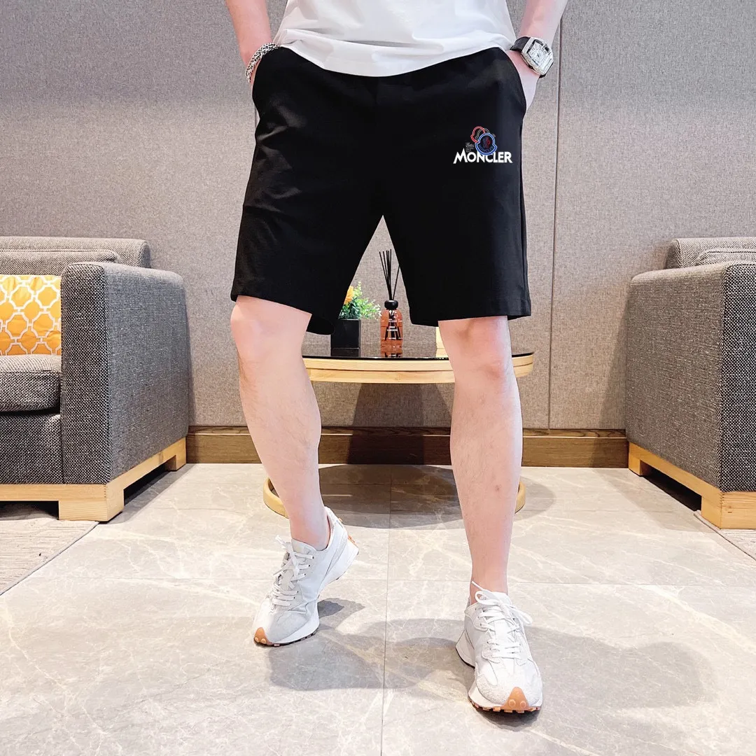 P280 Brand [MONCLER] 2025 new men’s short-sleeved shorts suit! Synchronous sales on the official website! High-end version on the market! It feels delicate and soft! Make you more comfortable to wear! The draped silhouette is awesome! Size: M-5XL (please state your height and weight when placing an order)