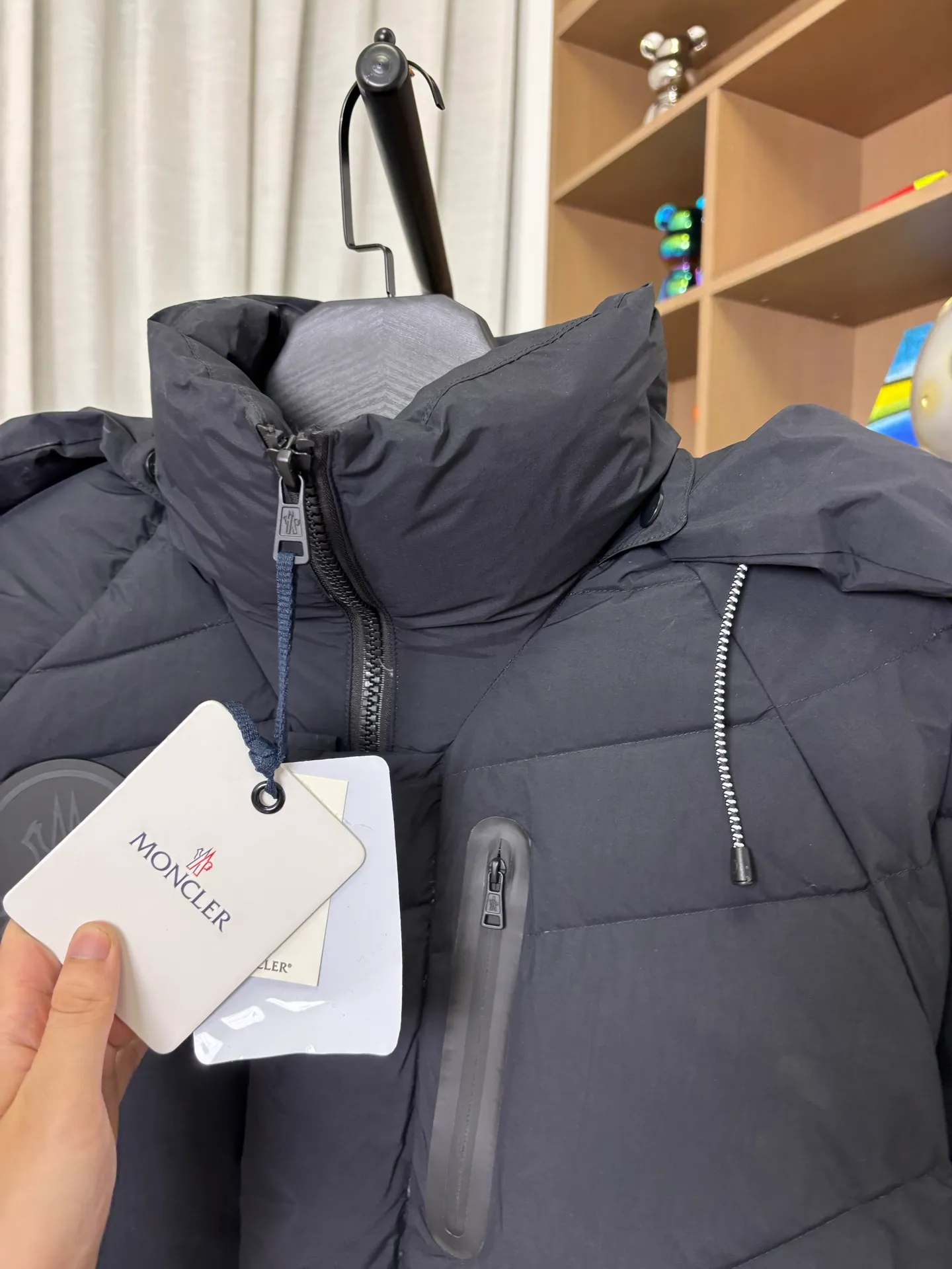 P1010 Style number: 222# Moncler Five sizes ~ same style for men and women. Color: black, apricot white. Size: s-xxl [Picture 9️⃣Size chart]