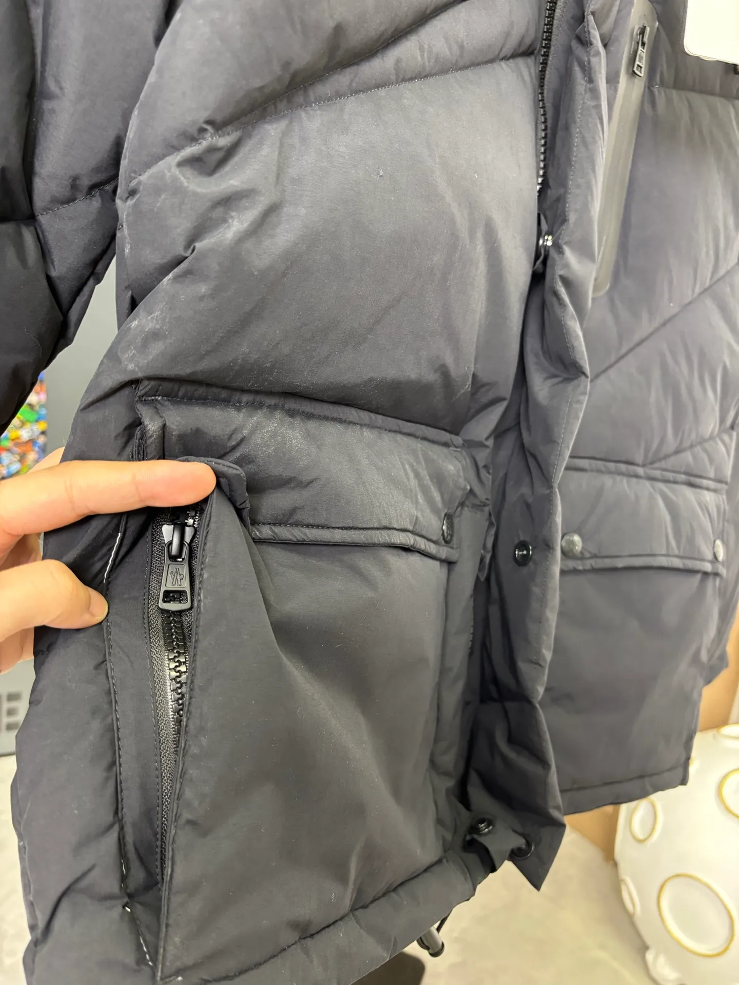 P1010 Style number: 222# Moncler Five sizes ~ same style for men and women. Color: black, apricot white. Size: s-xxl [Picture 9️⃣Size chart]