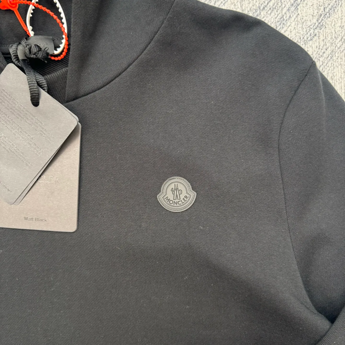 P470 MONCLER Hooded cotton sweatshirt with back logo SIZE S/M/L/XL