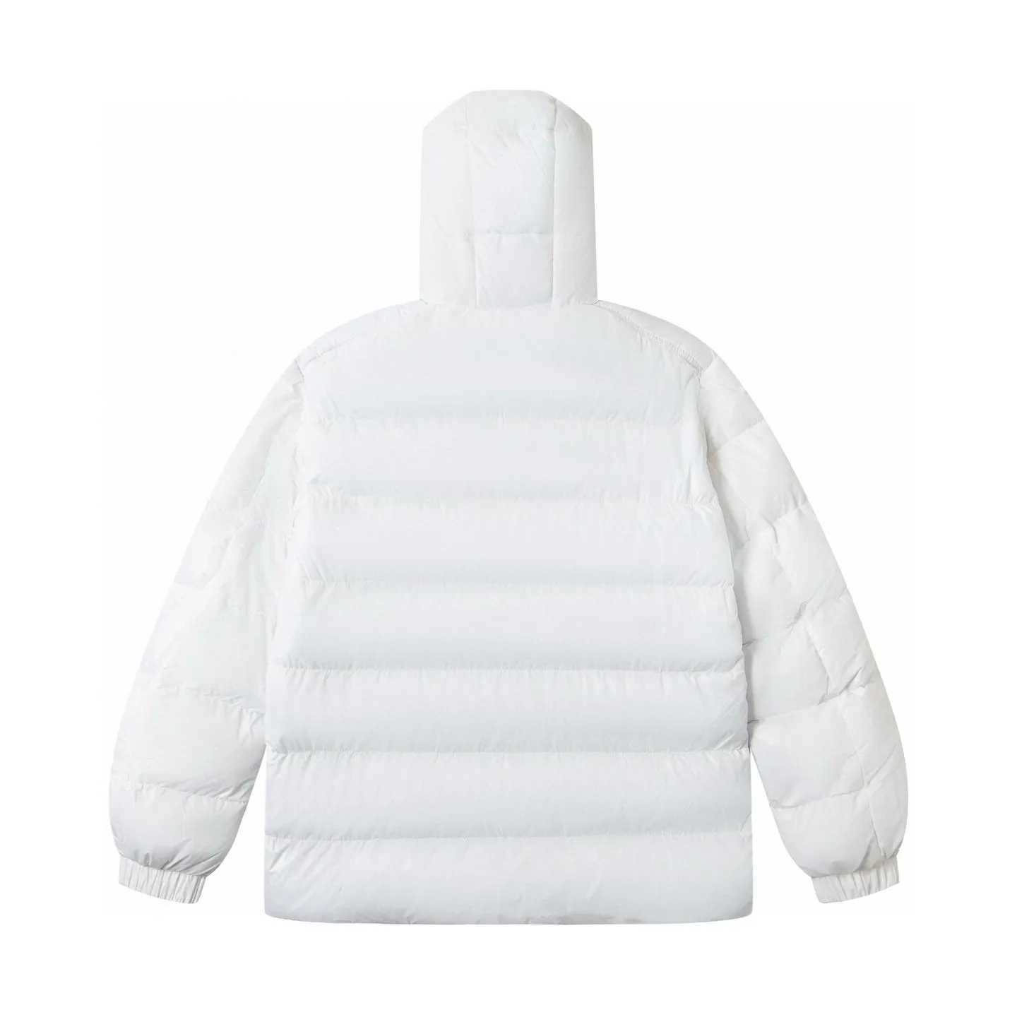 P390 Moncler｜Moncler Matte Classic Cotton Jacket Top Original Size: M-2XL Description: Influenced by the iconic outerwear of the 1980s, the Maya jacket re-examines the look of the Moncler archives with modern style and cutting-edge elements. This is the brand's professional achievement in ski equipment. Whether in terms of sport or style, this high-performance and positive-spirited jacket has all the elements a competitive athlete needs to claim the title. Make an original product with care, so that every customer has the confidence to introduce it to his customers: This is the top replica version in China