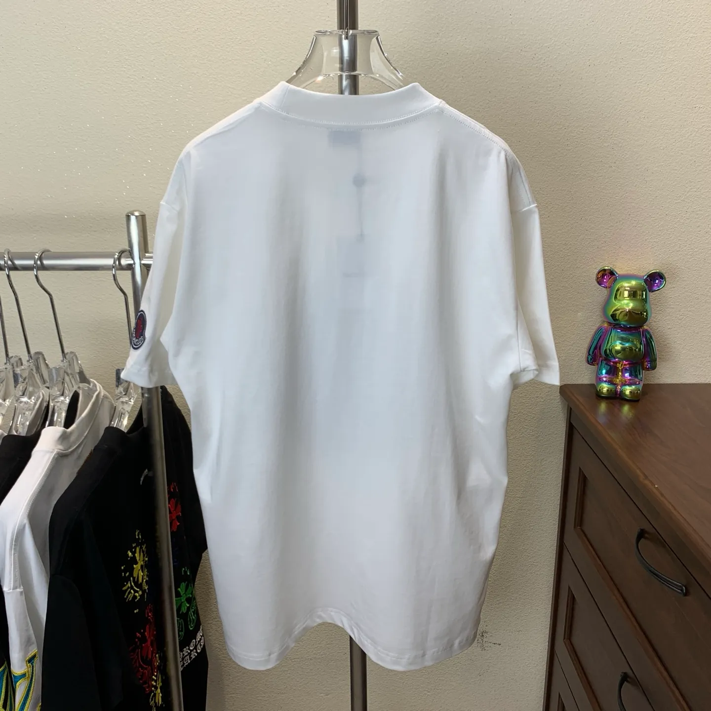 P170 MONCLER 2025 spring and summer new style, personalized logo embroidery, round neck short-sleeved T-shirt, fashionable men and women, S M L XL XXL five sizes black white