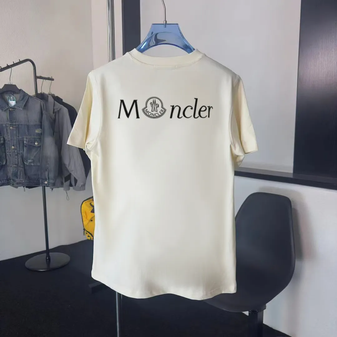 P140 Upgraded version "Mobile phone smart sensor ~ NFC chip armband ~ Direct access to the official website for anti-counterfeiting" "Moncler ~ Mouth Mouth" 2025 new high-quality round neck short-sleeved T-shirt. The cuffs have imported embroidered labels. Customized dyeing, very comfortable to touch. Super versatile and good-looking short-sleeved. Complete with three labels. Non-market ordinary version. Feel free to compare. Quality is absolutely guaranteed! ‼ First of all, this original fabric is all custom-woven with 32-count double yarn fabric, 250G, and the weight is the same‼ Fine workmanship, double waistcoat method, double waistcoat method, double waistcoat method makes the whole dress more three-dimensional, which is not a craft that ordinary T-shirts can achieve🤪 Size: S-M-L-XL-2XL Color: black, white, apricot, same style for men and women