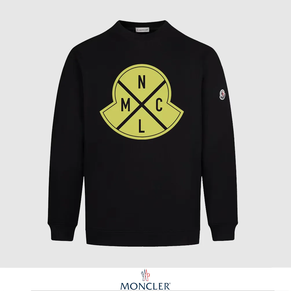 P240 Recommend the most popular Moncler masked 380g printed terry crew neck sweatshirt. Breathable pure cotton fabric. The texture is very soft and comfortable. No shrinkage, no deformation, no pilling). Original customized accessories. Collar label. Wash mark. Hang tag. Packaging (perfect details). Color: White. Black. Size: XS S M L.