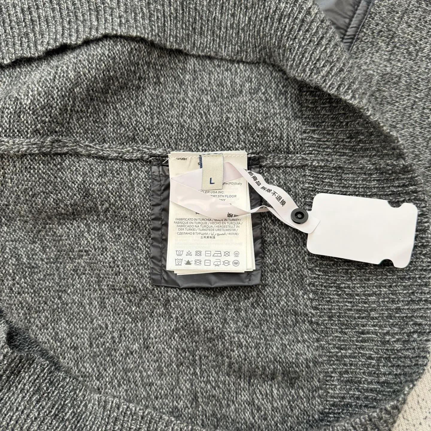 P410 MONCLER round neck long sleeve wool and cashmere sweater SIZE S/M/L/XL