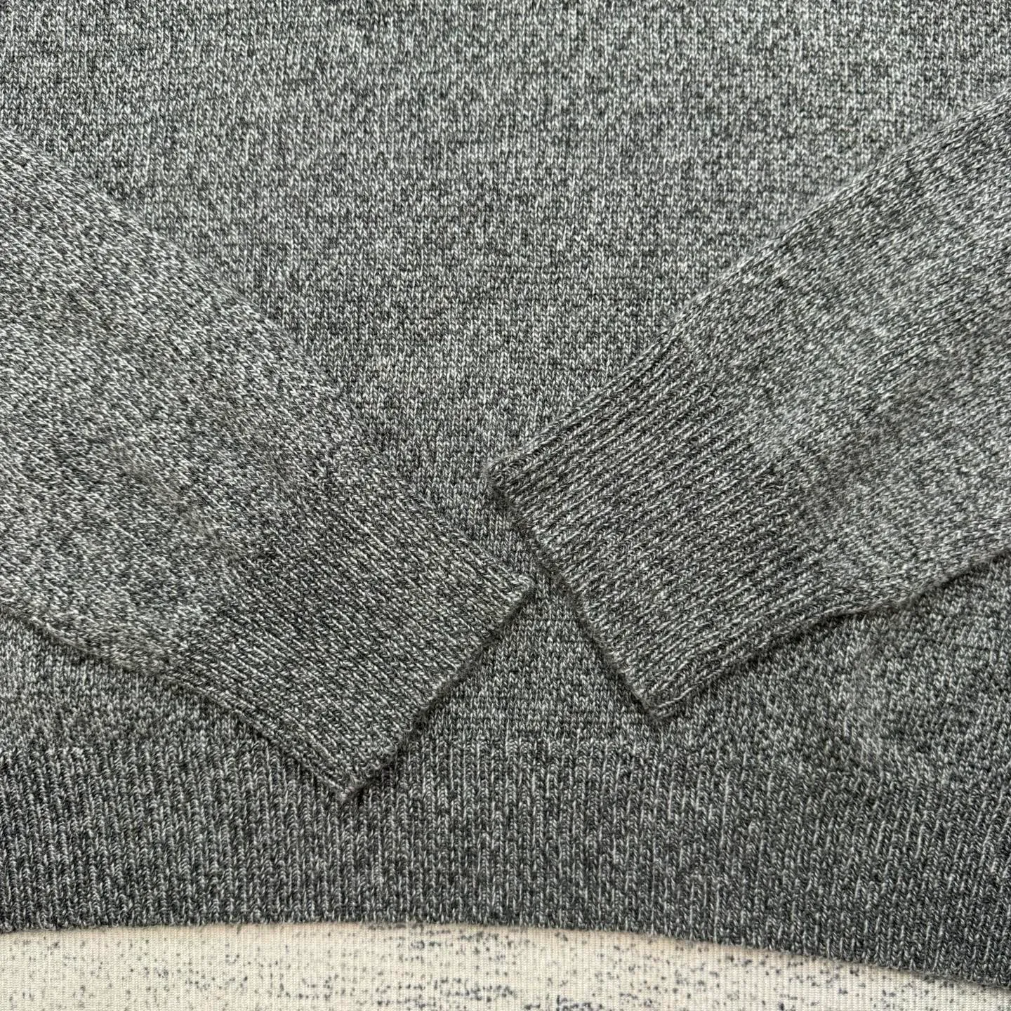 P410 MONCLER round neck long sleeve wool and cashmere sweater SIZE S/M/L/XL