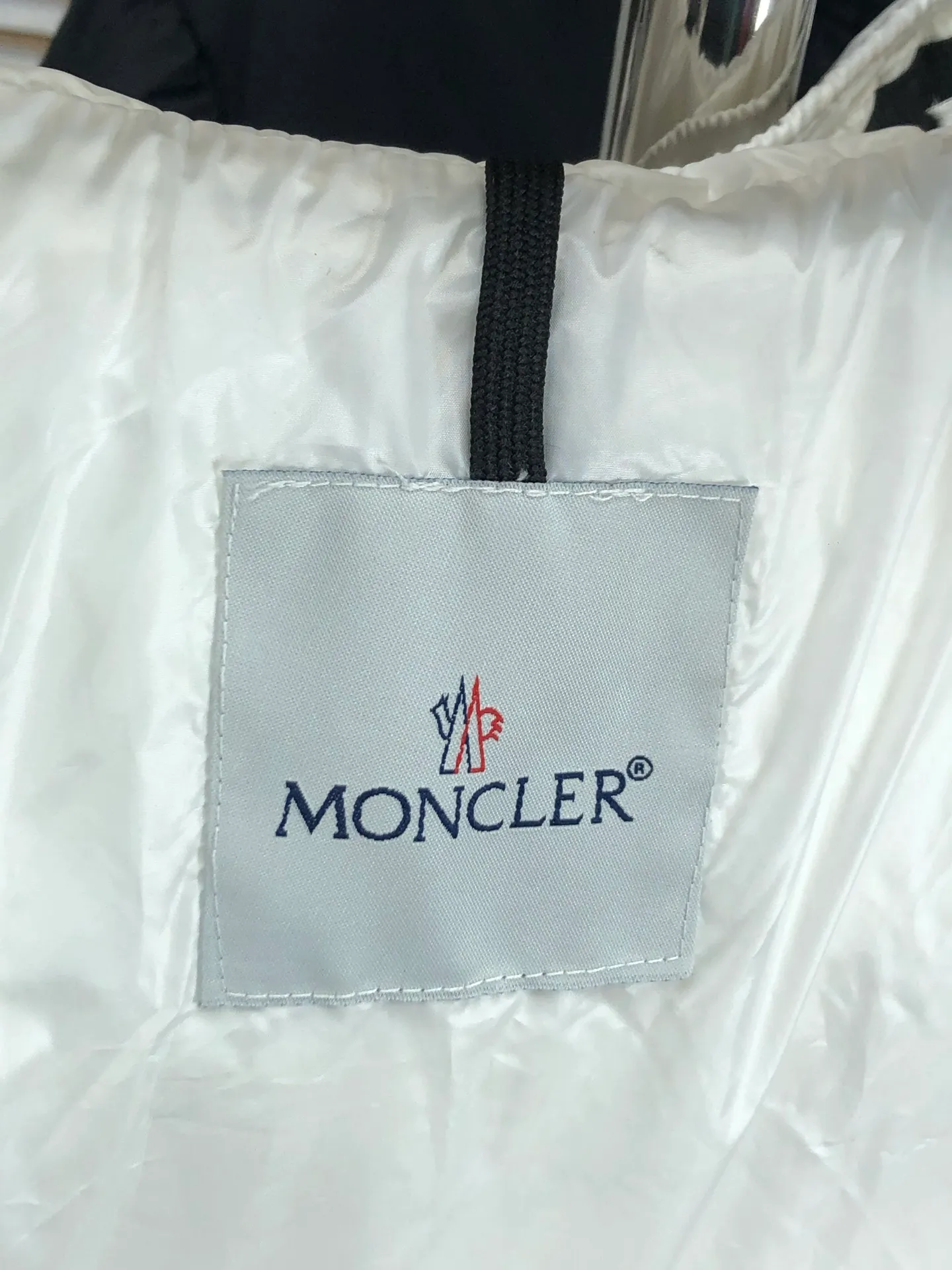 P680 Moncler丨Lightweight model for the mouth!