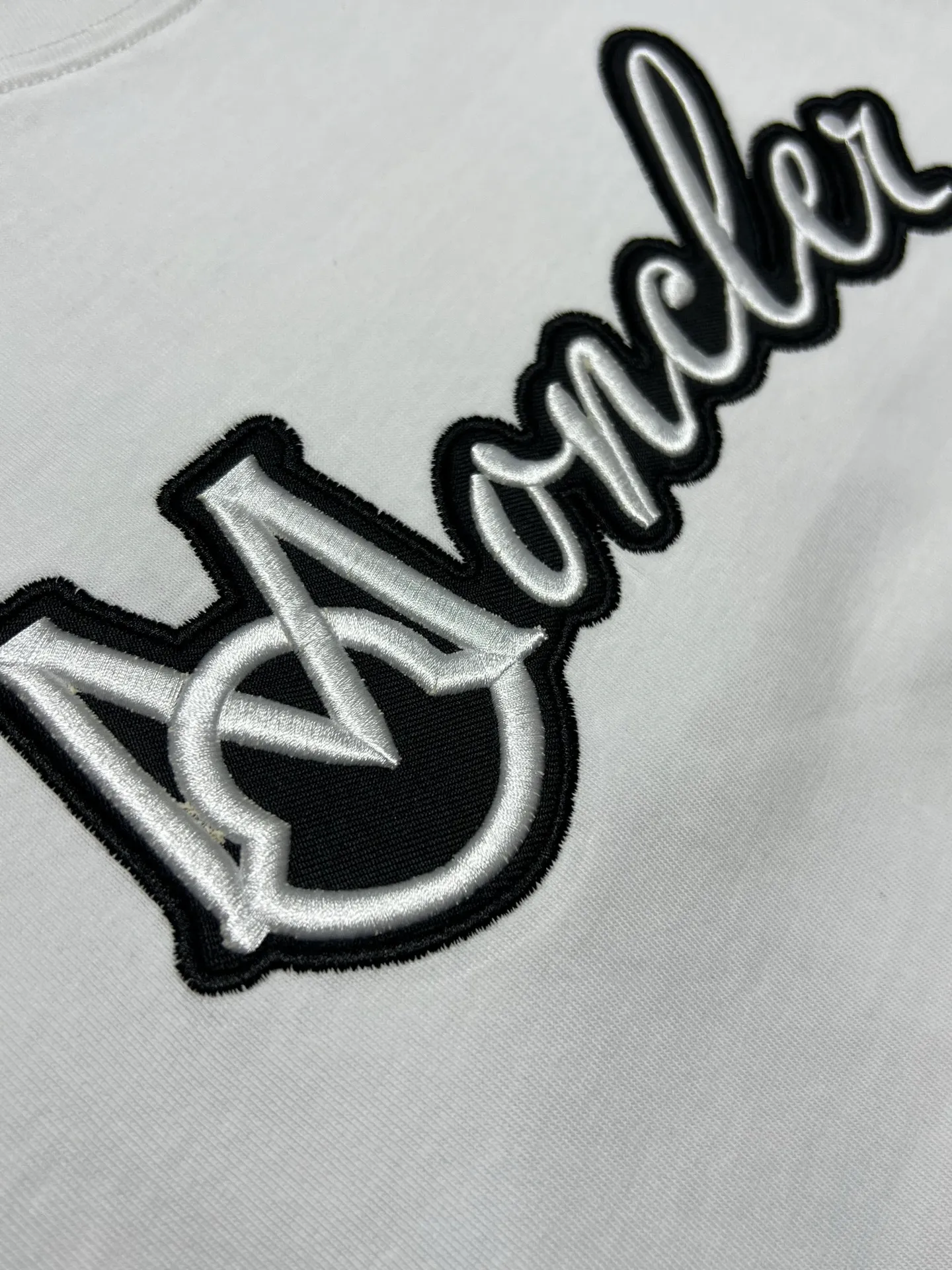 P160 MONCLER short-sleeved T-shirt Color: black white Size xs-L a Fabric: 280g