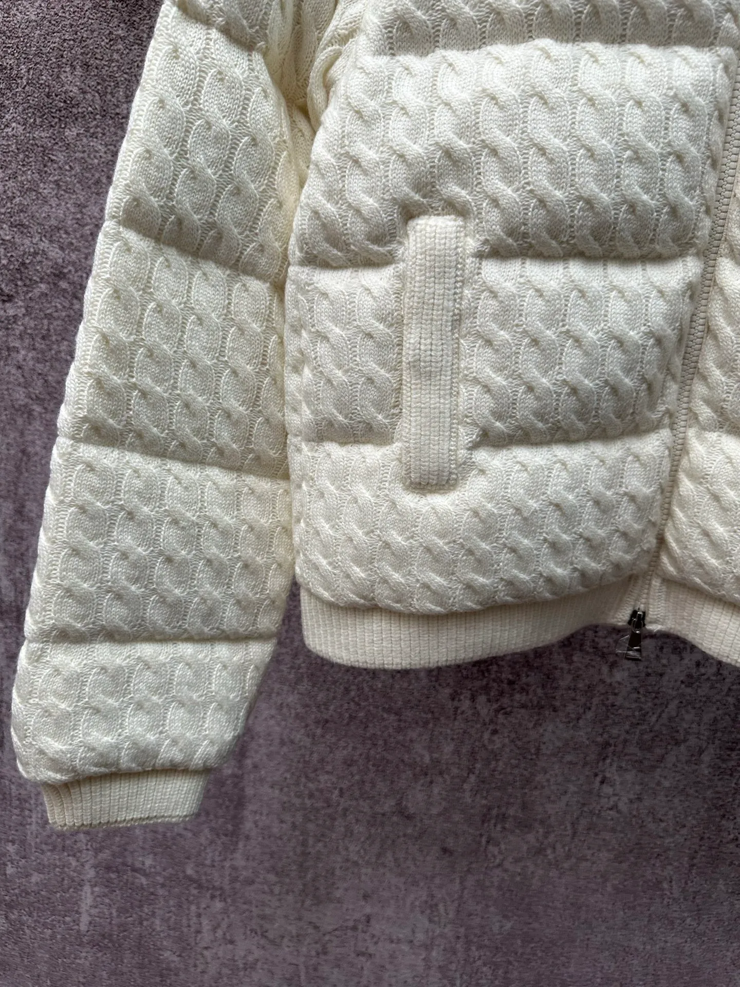 P890 Moncler 26ss laminated wool cotton down jacket Size: S M L
