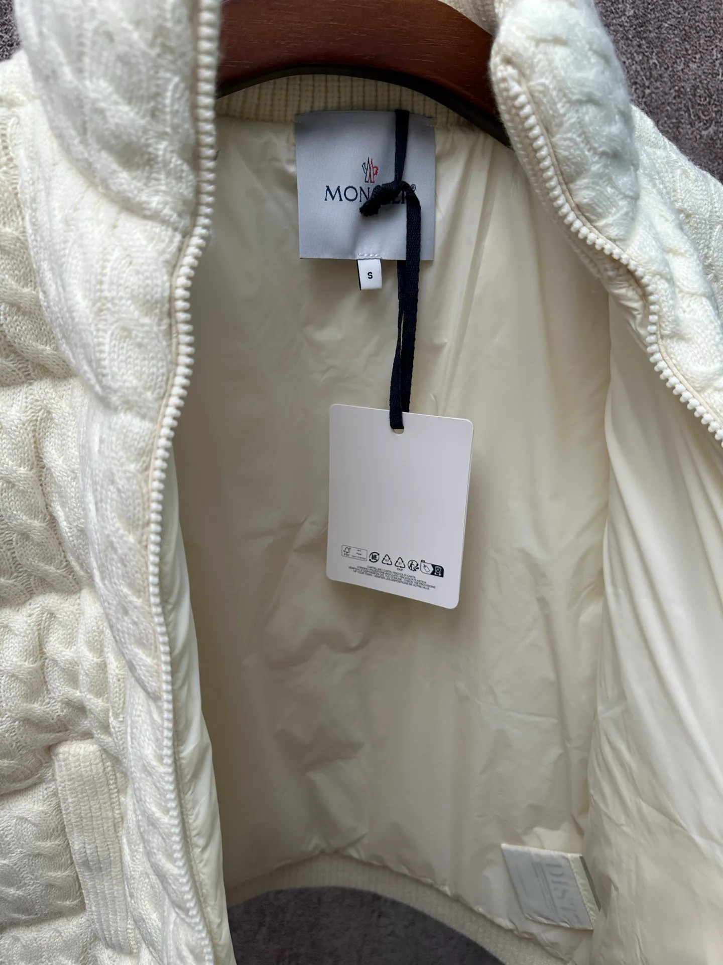 P890 Moncler 26ss laminated wool cotton down jacket Size: S M L