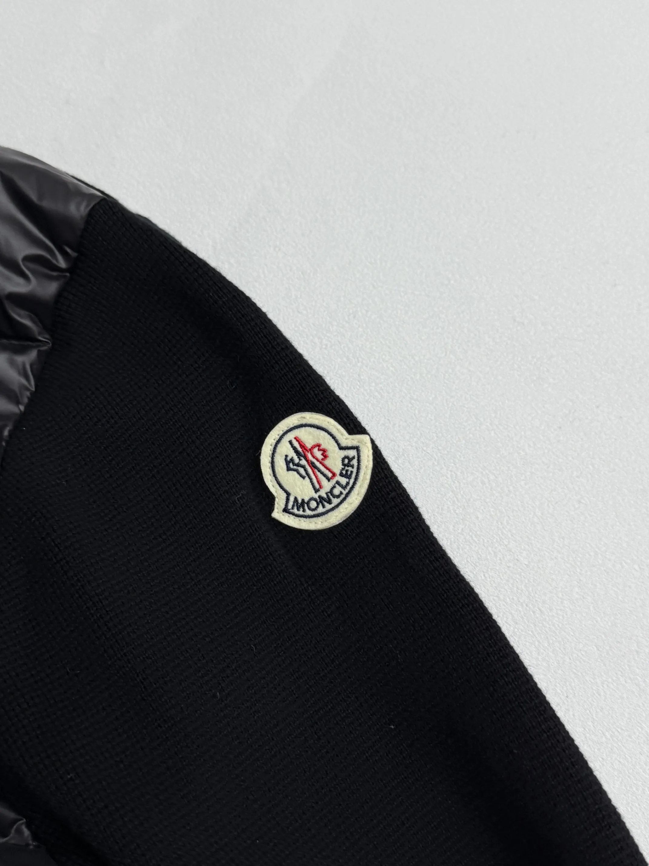 P640 Moncler Padded armband patchwork knitted down jacket S/M/L/XL