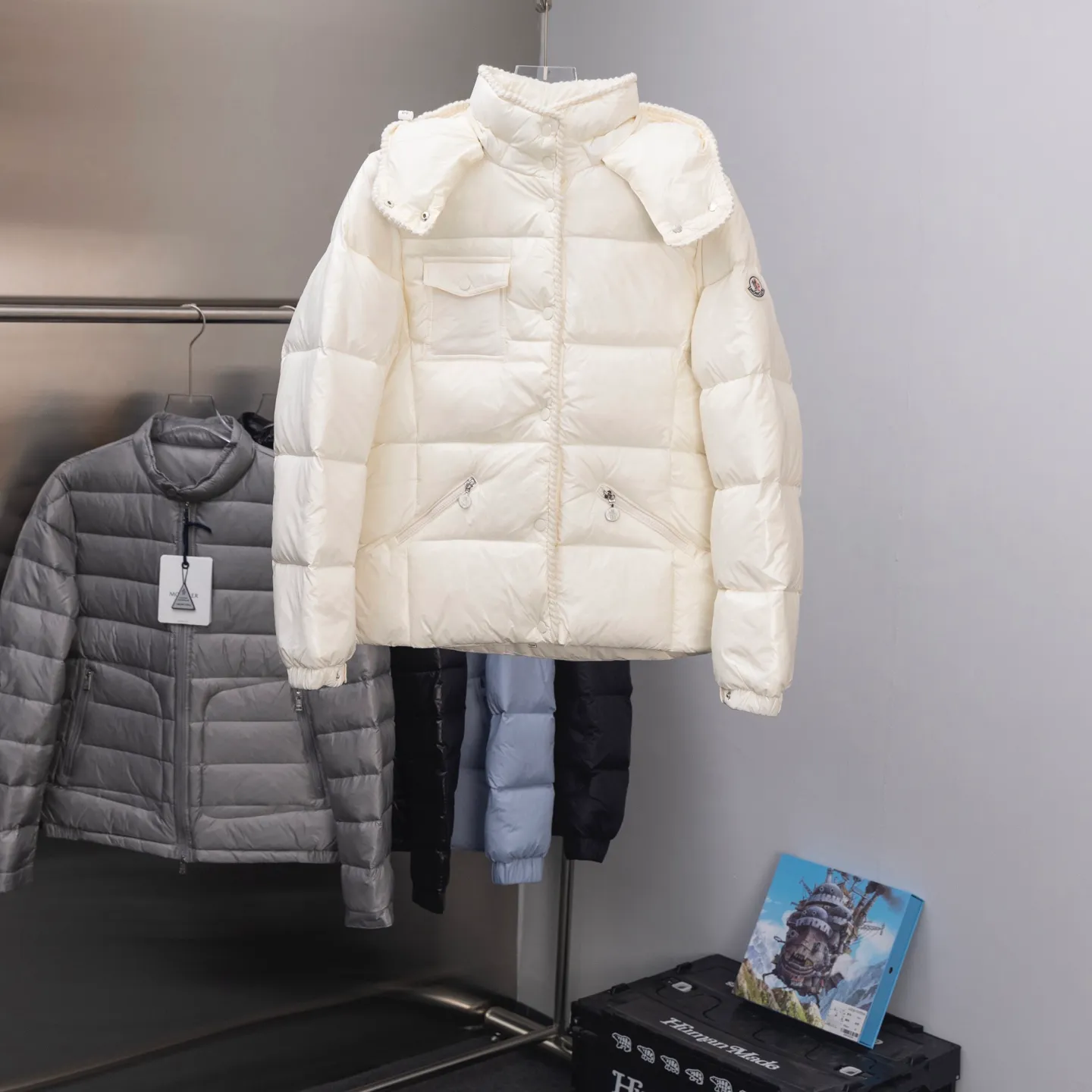 P820 ​​2025 new model🆕Moncler/mask oil wax leather waist style GLAREIN hooded long-sleeved down jacket for women. Oil wax leather coated new fabric, slim design style, warm and slim