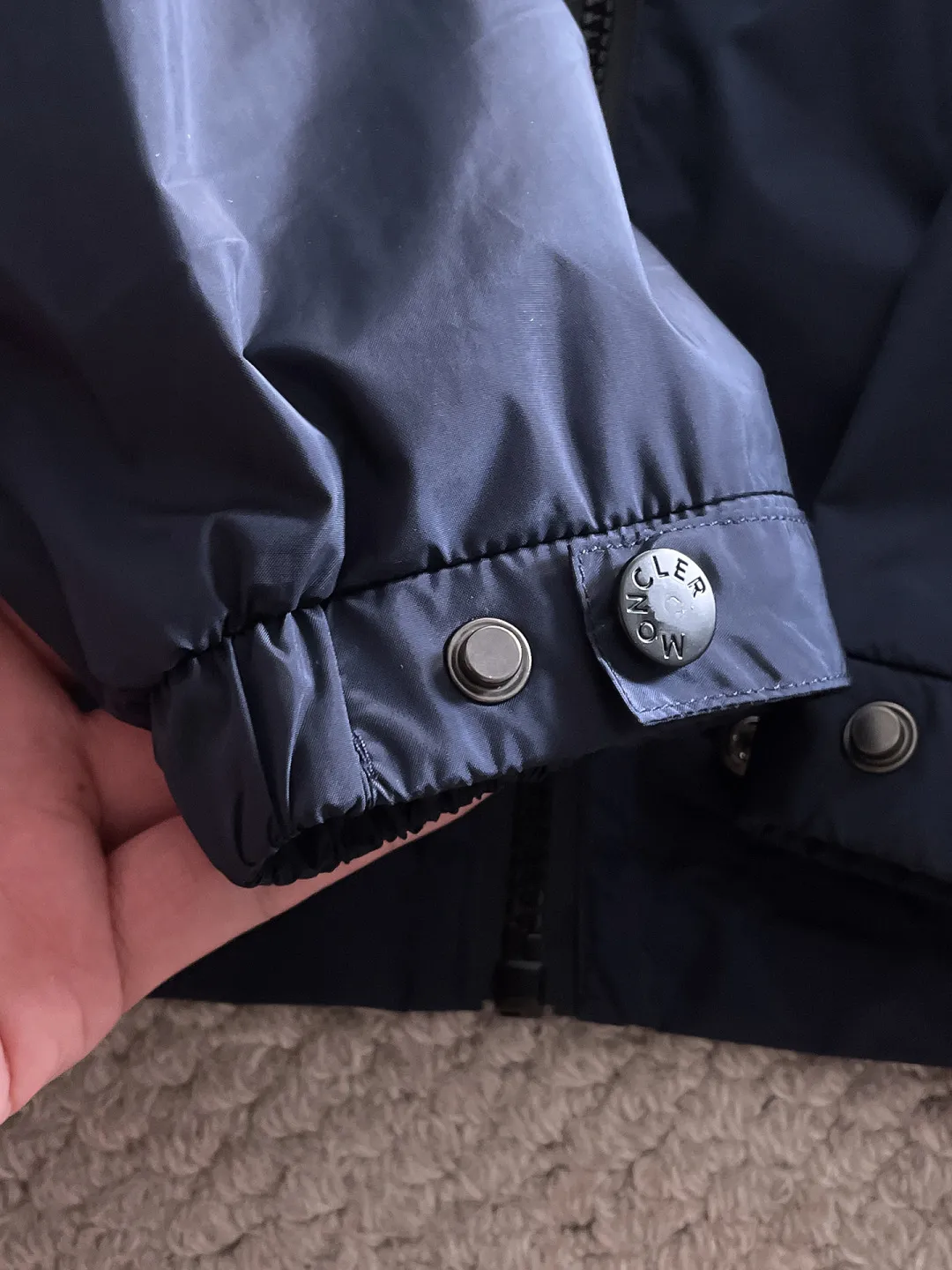 P540 🌸🌸🌸🌸Moncler top original order ❗High-end fabric feels soft and comfortable, and the color is high-end (different from the hard feel in the market) ❗ The new autumn and winter men's casual jackets ❗ have a unique and innovative interpretation of the classic logo, which is in line with the latest design concepts of the season. It is highly recognizable, with a simple khaki design, youthful and energetic, and the style and color matching can be freely worn according to the actual scene. It meets the conventional and orthodox dressing needs that are inclusive of all occasions. The outstanding printed surface is more suitable for street styling. It is highly recognizable, showing the vibrant colors of the city, and is highly moldable and practical!  This model is dominated by fabrics and craftsmanship. The company's customized fabrics are windproof, comfortable and breathable. The upper body is light and unburdened, and the overall details are of super high quality❗ The details are full of craftsmanship, and the accessories are all custom-made. The electroplated metal zippers and snap buttons are quite outstanding. They are very luxurious and high-end. The workmanship is extremely rigorous and elegant. Color: Picture color Size: M, L, xL, xxL, xxxL
