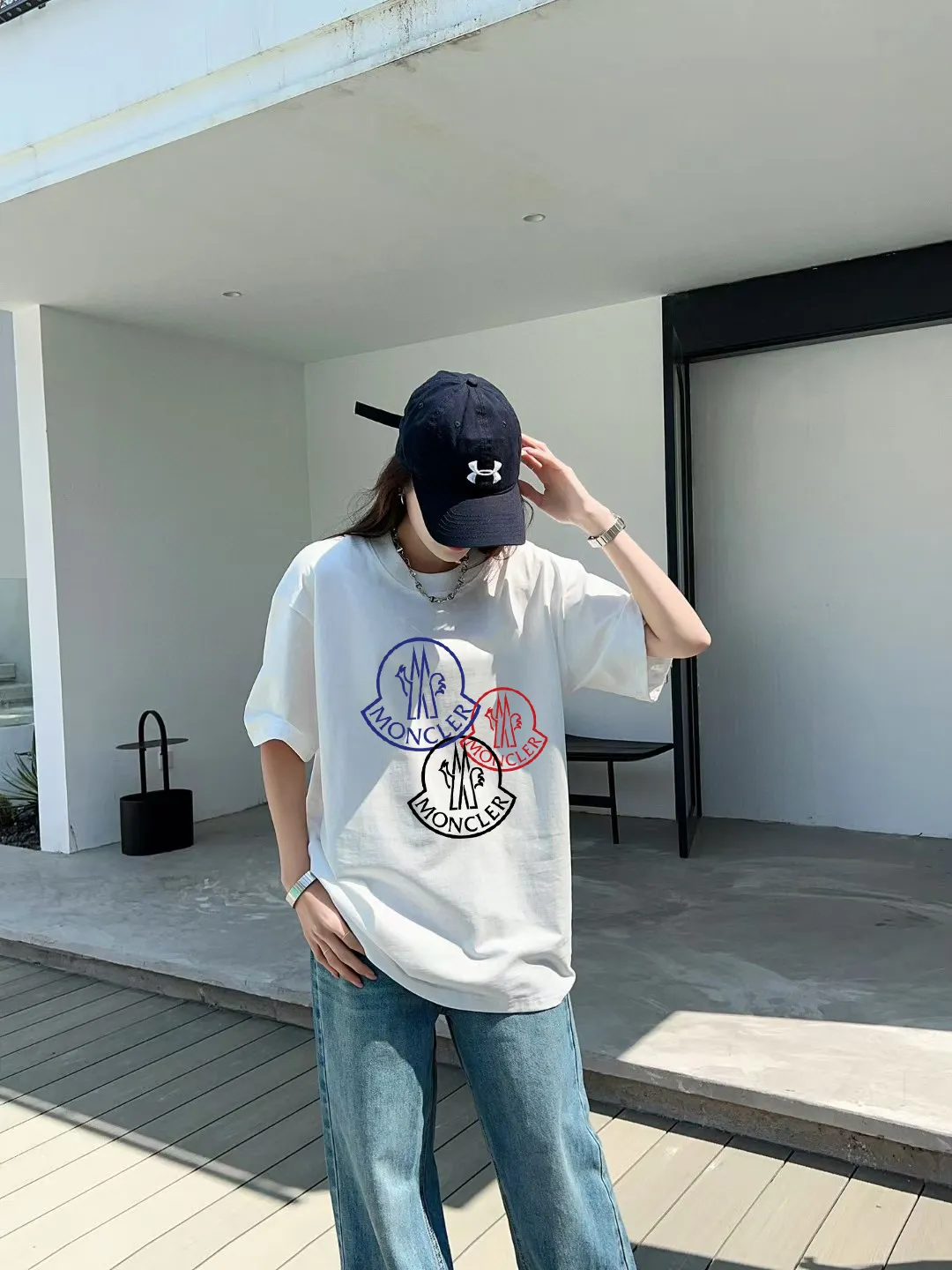 P140 [Moncler] 2025FW short-sleeved T-shirt LOGO printing, high-end 26s double yarn 300g fabric, heavy fabric, custom stretcher rib, same vat and dye, complete three standards, same style for men and women, color: black, white, size: S M L XL 2XL