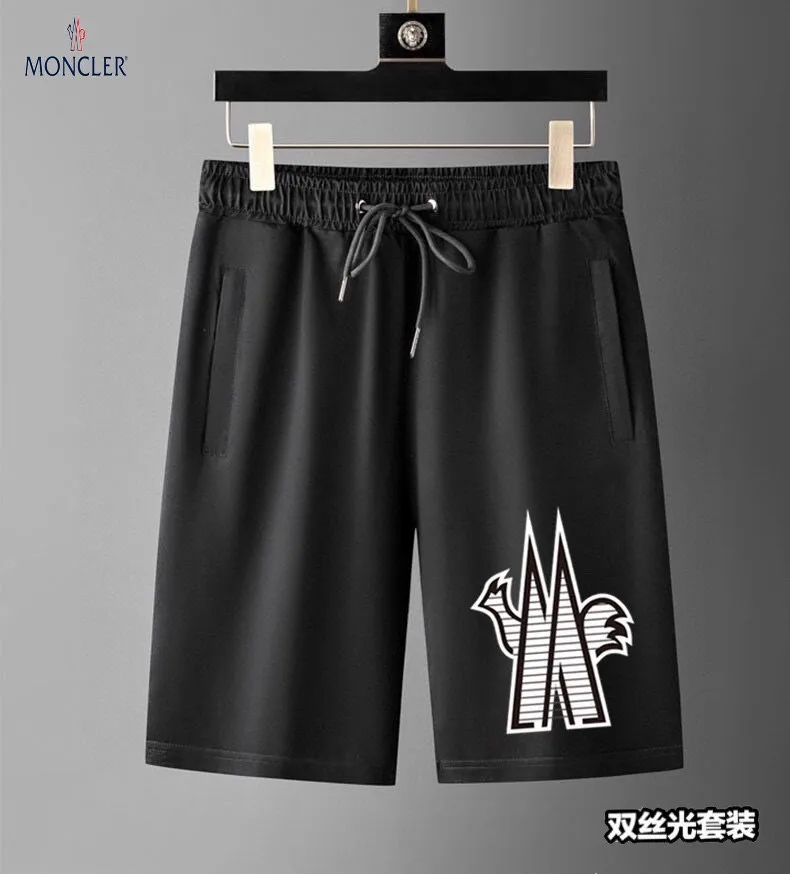 P280 Brand [MONCLER] 2025 new men’s short-sleeved shorts suit! Synchronous sales on the official website! High-end version on the market! It feels delicate and soft! Make you more comfortable to wear! The draped silhouette is awesome! Size: M-5XL (please state your height and weight when placing an order)