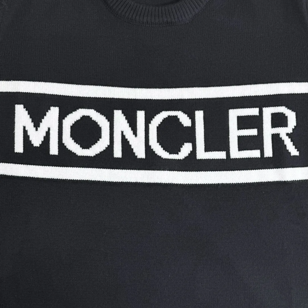 P230 model number Comfortable and stylish upper body Color: Black Navy Size: S-XL