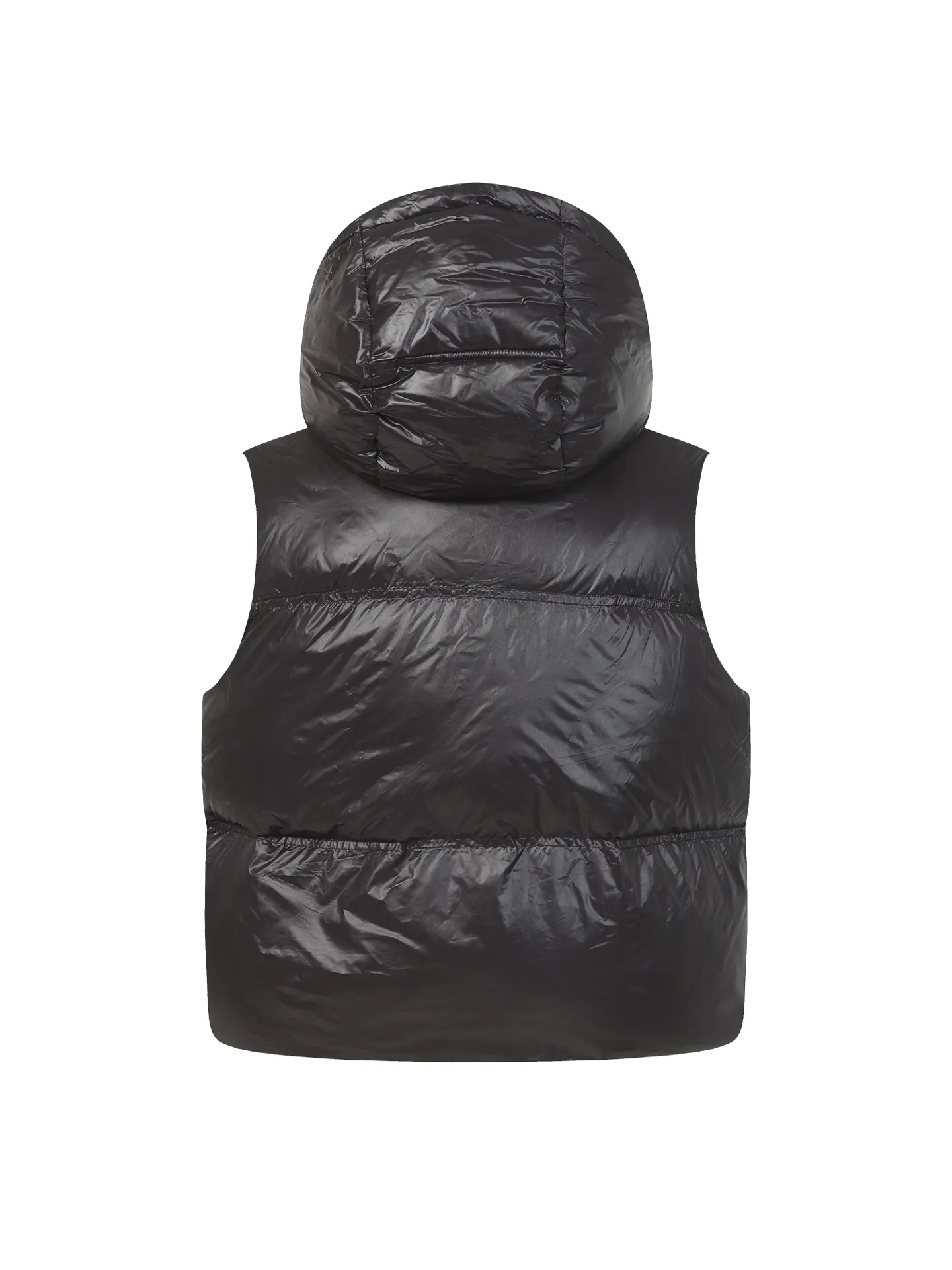 P740 Women's Style] Moncler/Mask Women's Hooded Down Vest Fabric selection: Made of super laque (super lacquered fabric), a material that achieves a high-gloss effect through a special process. Its core lies in surface coating technology rather than nylon made of natural fiber itself. It has a certain hardness, high gloss, and waterproof properties.  Lining fabric selection: Nylon lining has smooth surface, good softness, lighter weight, and has certain strength and wear resistance.  High-quality filling: Made of national standard 90 white duck down, with a filling capacity of 190 grams to ensure excellent warmth retention. The down has been strictly screened and processed and is not easy to drill, ensuring durability.  Accessories: One-to-one customized three-label, One-to-one customized badges, One-to-one customized buttons, SIZE: S/M/L