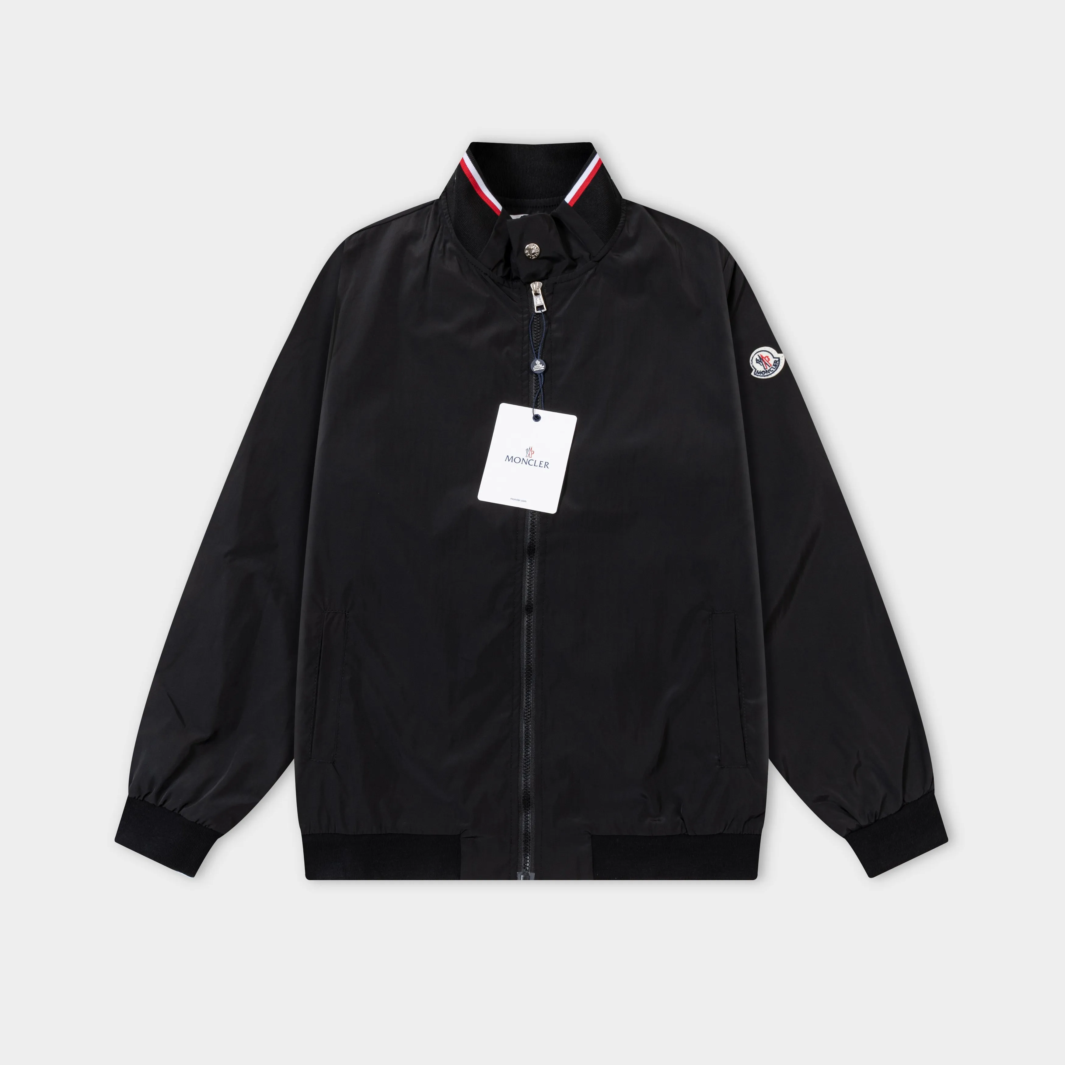 P340 MONCLER 2025 new autumn and winter windbreaker jacket, synchronized with the official website. Stylish style, rigorous workmanship, neat wiring, good upper body effect, original custom-made hardware zipper, code number: M-3XL, color: picture color