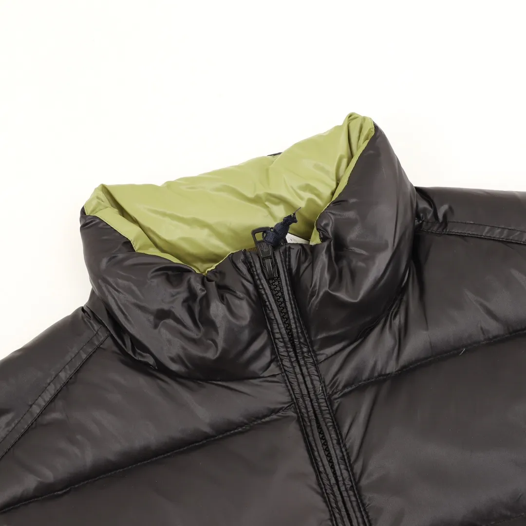 P880 𝐌𝐎𝐍𝐂𝐋𝐄𝐑 vest Green Fat Man’s vest 𝐒𝐢𝐳𝐞:𝟏-𝟓