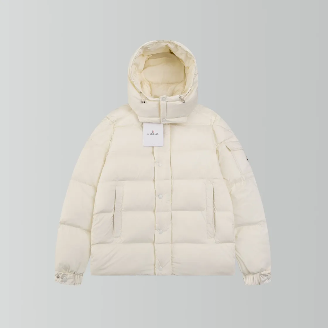 P720 top version Moncler/mask 24FWMarie70 winter women's down jacket, genuine synchronous anti-counterfeiting chip sensor! National standard 90 white duck down, high version of the classic series, never false goose down and other series of misleading! 15D nylon fabric/lining is of the highest standard, never velvet! The auxiliary materials and hardware are all custom-made from the original factory, 100% restoring the replica quality! The perfect combination of every link ensures the smoothness of each piece of clothing. Color: white pink
