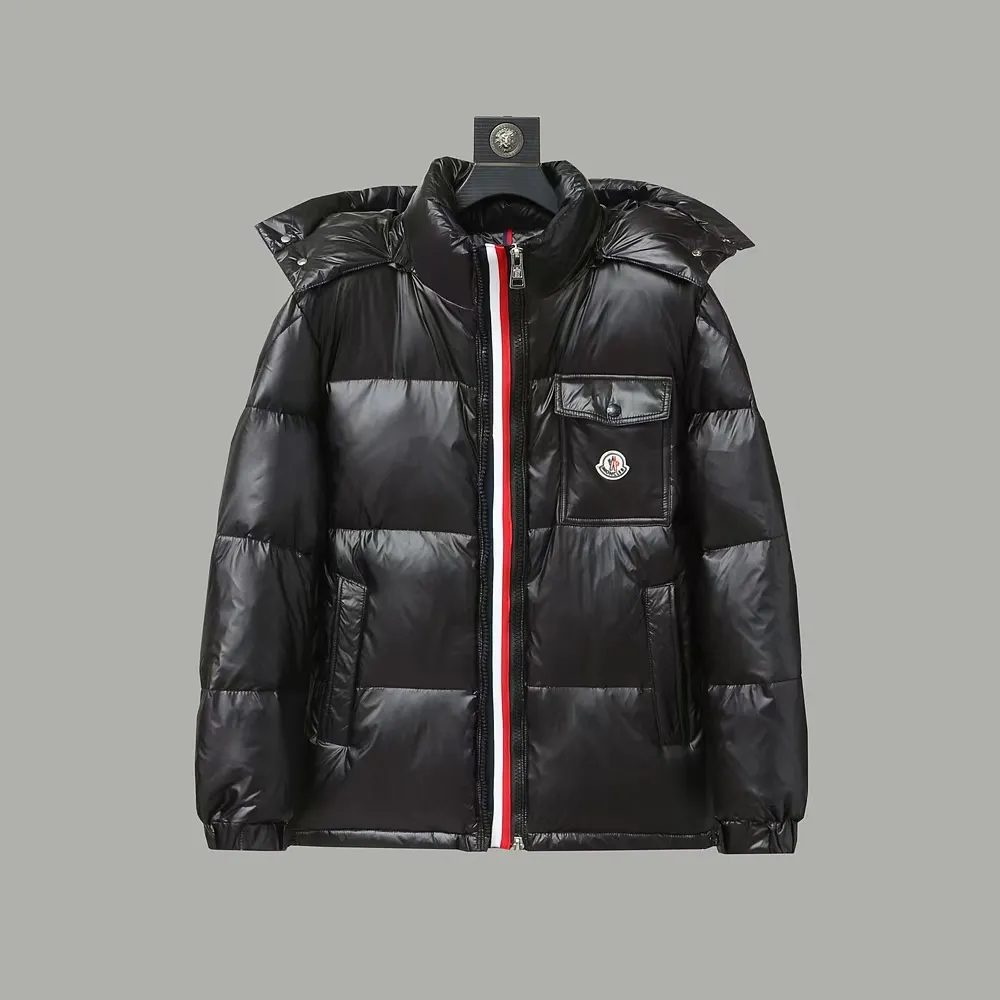 P840 MONCLER/Mask "Official website same style with classic embroidered small label splicing pockets" Hooded down jacket - Fabric: National standard 90 white duck down jacket, made of polyester fiber fabric. Comfortable and warm, perfect appearance, good bulk recovery after compression, heat accumulation and warmth locking. Complete three standards. Original fabric. Official same style. Different from ordinary version on the market - Color: black - Size: M L XL XXL XXL XXXL - Purchase the original mold and create it with a full set of customized accessories. Details determine success or failure.  - Accessories: The original accessories are complete with one to one and three standards, os off-shoulder version, same style for men and women, official website quality - no gender distinction, same style for men and women