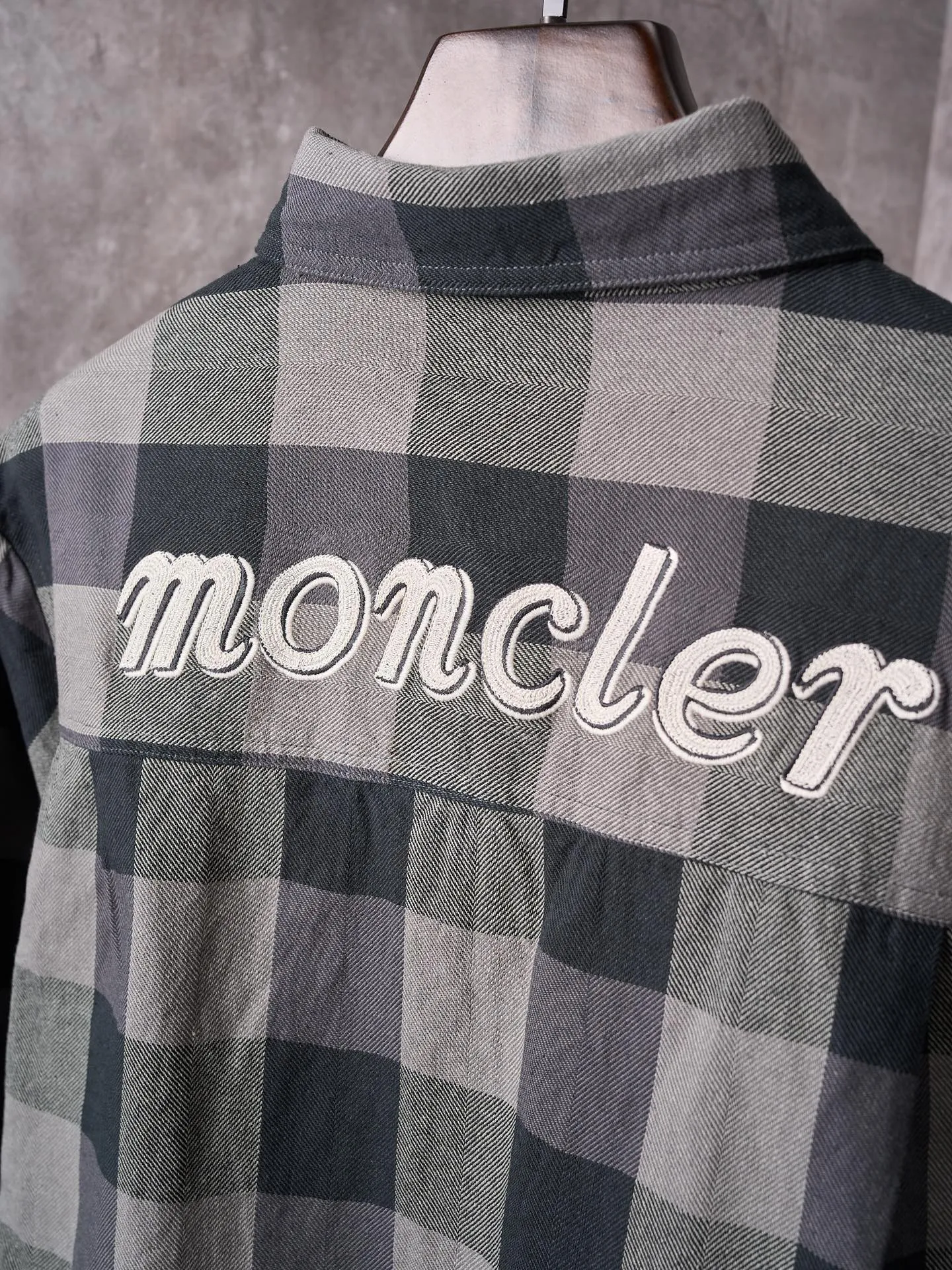 P500 Actual hanging auction] Moncler x Mercedes-Benz/Moncler x Mercedes-Benz joint cotton embroidered logo plaid shirt [Ready stock] 46 48 50 52