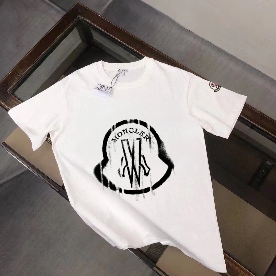 P140 Brand [MONCLER] (Good News for Fat People) original men's casual short-sleeved T-shirt, new product for spring and summer 2025, customized top-notch logo craftsmanship on the chest, matched with the entire details, quality and tailoring design are first-class, customized imported mercerized cotton fabric! Full of style, the color scheme is light and versatile. M-5XL (wear up to 220 pounds)