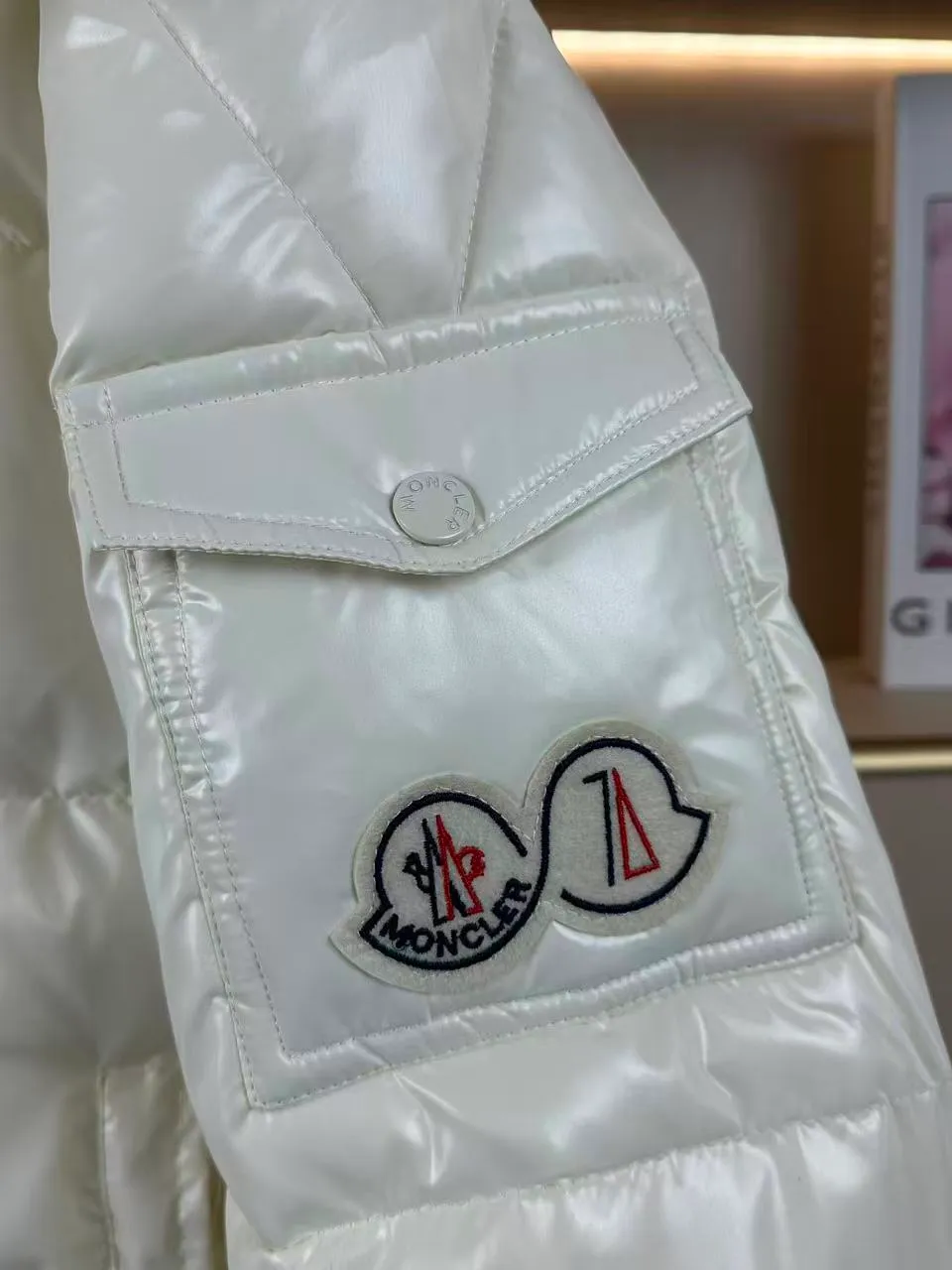 P660 new winter cotton clothing, Mengjia Maya classic style, same style for men and women, excellent thermal insulation effect, three-proof nylon material, custom zipper, double-layer gallbladder, Moncler/mask, two-color black, white, size M.L.XL.2XL3XL,