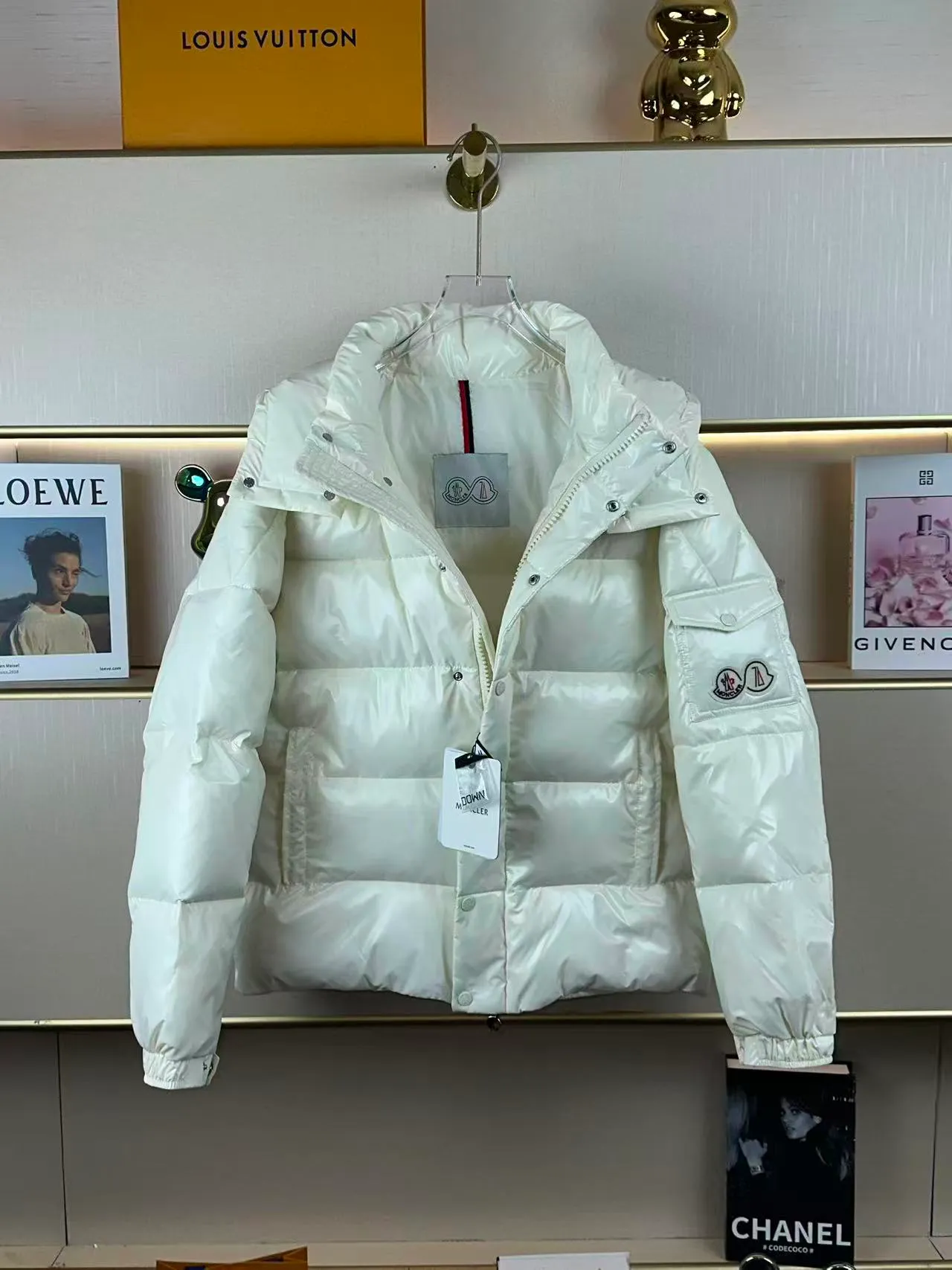 P660 new winter cotton clothing, Mengjia Maya classic style, same style for men and women, excellent thermal insulation effect, three-proof nylon material, custom zipper, double-layer gallbladder, Moncler/mask, two-color black, white, size M.L.XL.2XL3XL,