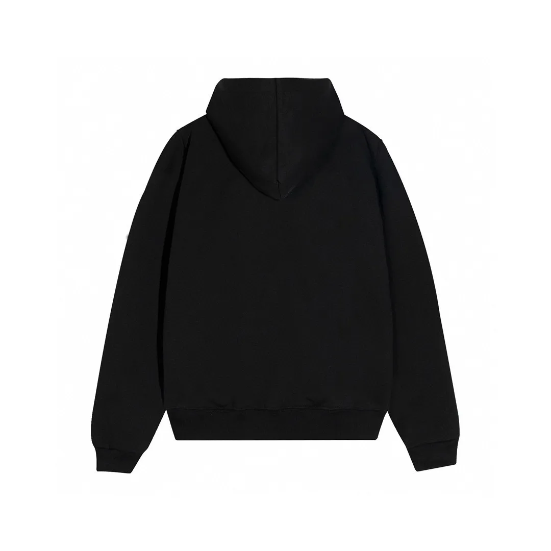 P260 Moncler 25 FW cardigan zipper sweatshirt is coming. The hooded series is convenient and practical to wear. It is exclusive and high-quality, and its texture is different from the market currency. Very cost-effective! Precision-woven terry cotton, the fabric is thick and warm. Size: M-3XL
