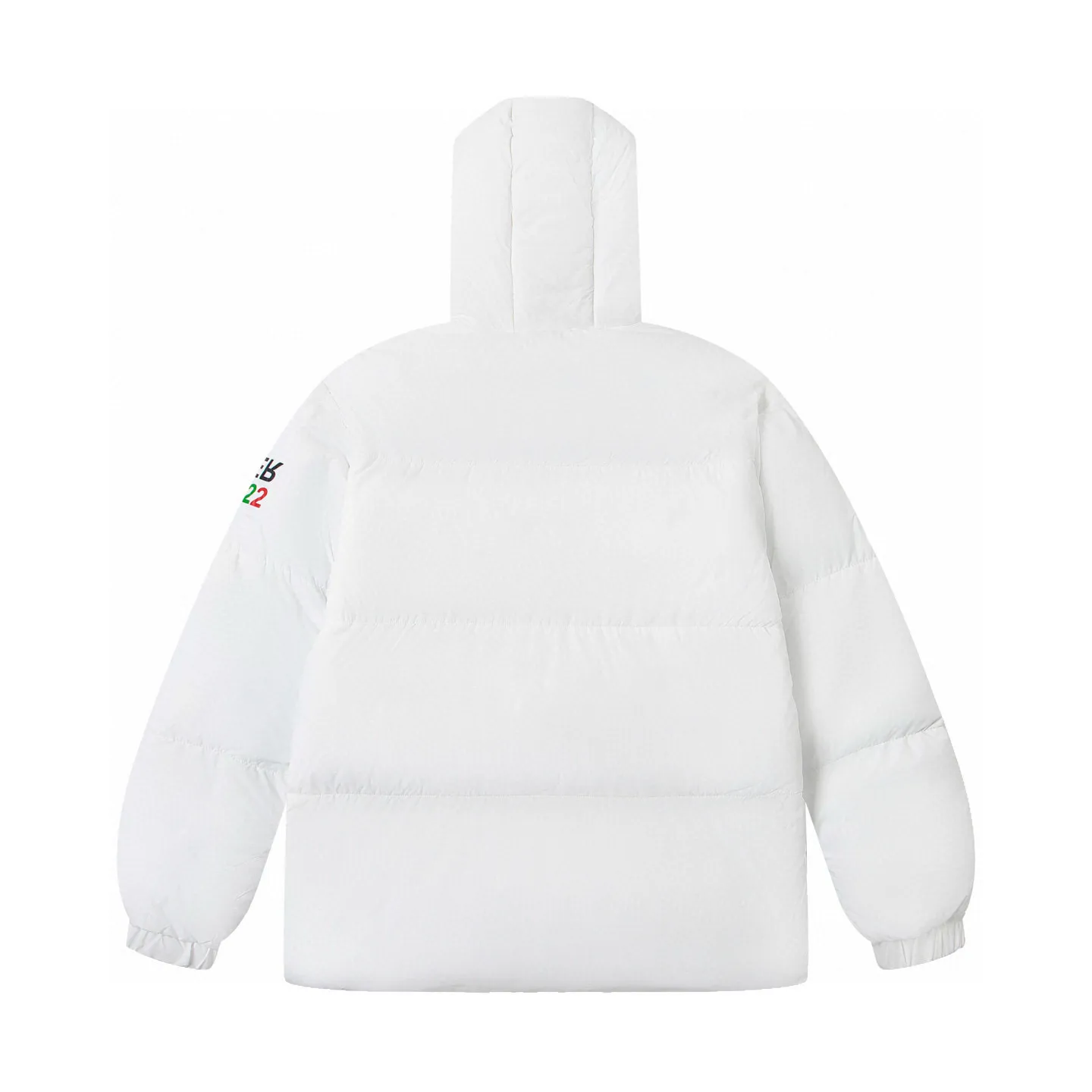 P370 Moncler Solayan/Moncler Tri-Trim Logo Down Cotton Jacket Solayan down cotton is decorated with seasonal iconic decorative details, blending sportsmanship and timeless style! High-quality down cotton filling standard, bulkiness, cold resistance, absolutely perfect! The cotton jacket is made of micro chic fabric and is wash-free. The tough square shape design highlights Moncler's sports spirit.    Color: Black White Size: M-2XL