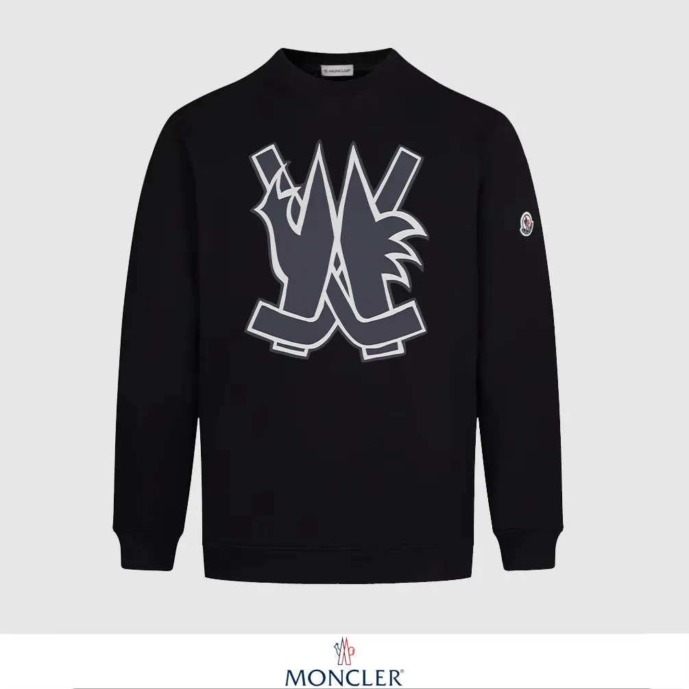 P240 Recommend the most popular Moncler masked 380g printed terry crew neck sweatshirt. Breathable pure cotton fabric. The texture is very soft and comfortable. No shrinkage, no deformation, no pilling). Original customized accessories. Collar label. Wash mark. Hang tag. Packaging (perfect details). Color: White. Black. Size: XS S M L.