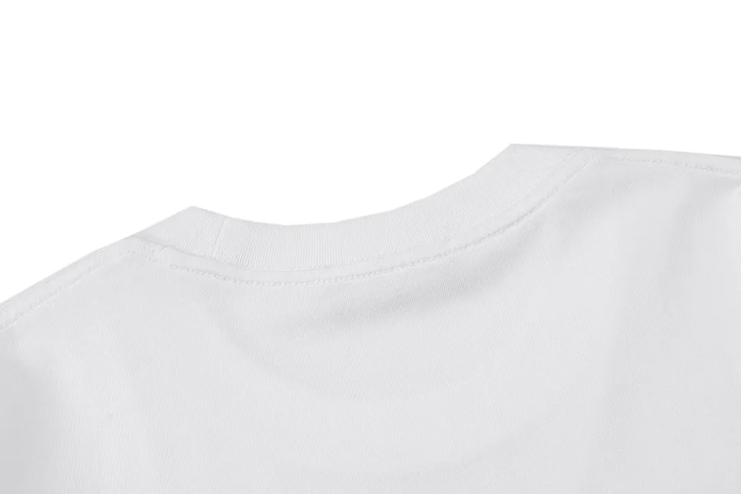 P170 Moncler 2025 new model, hollow letter logo, same style for men and women, long-sleeved T-shirt ·Customized 300g 100% double yarn pure cotton fabric ·Dyeing 32 counts double thread ·Collar label, hangtag, main mark and three labels complete Color: White Size: XS S M L