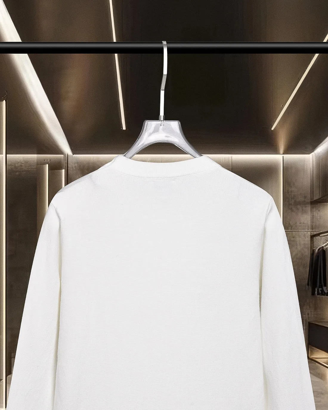 P236 Moncler/muzzle 25Fw classic chest Logo letter badge logo casual knitted pullover sweater 2025FW official website new original fabric official same style Selected sweater customization Imported wool fabric High-end version, counter custom fabric High breathability and comfort, exquisite workmanship, impeccable detail processing, ✅ custom logo engraved buttons, three labels complete. Brand element design concept reflects high quality. It feels delicate and soft! Presenting a casual cut, the upper body shape is great 🐍 Color; black, white and gray Size: M-XXXL