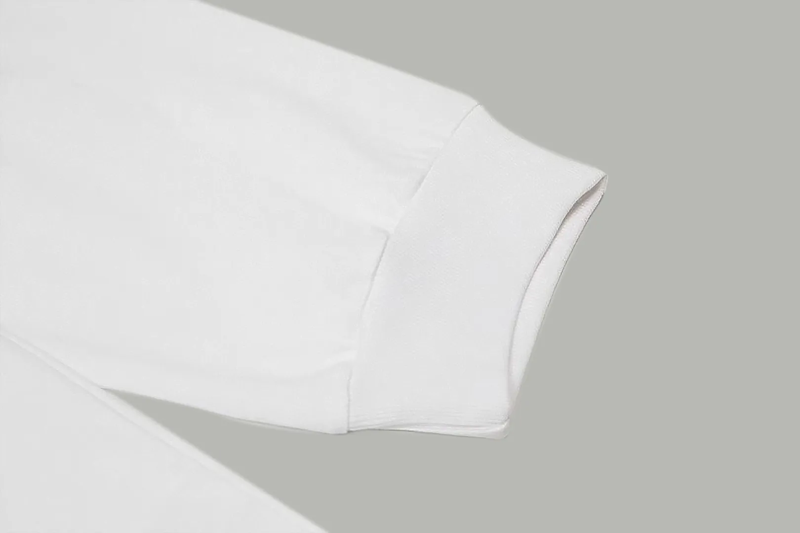 Moncler White - Sizes: S M L XL. Please state your height and weight when placing an order - Purchase the original model and make it with a full set of customized accessories. Details determine success or failure.  - Accessories: The original accessories are complete with one to one and three standards, os off-shoulder version, same style for men and women, official website quality - no gender distinction, same style for men and women