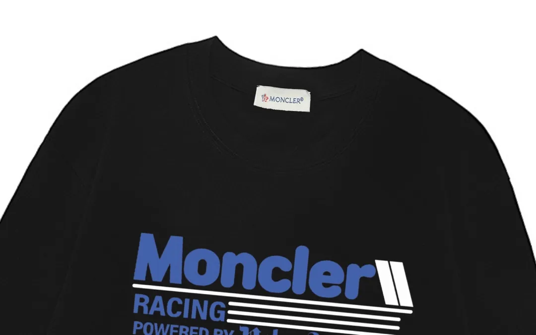 P170 Moncler 2025 new model, blue letter logo, same style for men and women, long-sleeved T-shirt ·Customized 300g 100% double yarn pure cotton fabric ·Dyeing 32 count double-strand thread ·Collar label, hangtag, main mark and three labels complete Color: Black Size: XS S M L