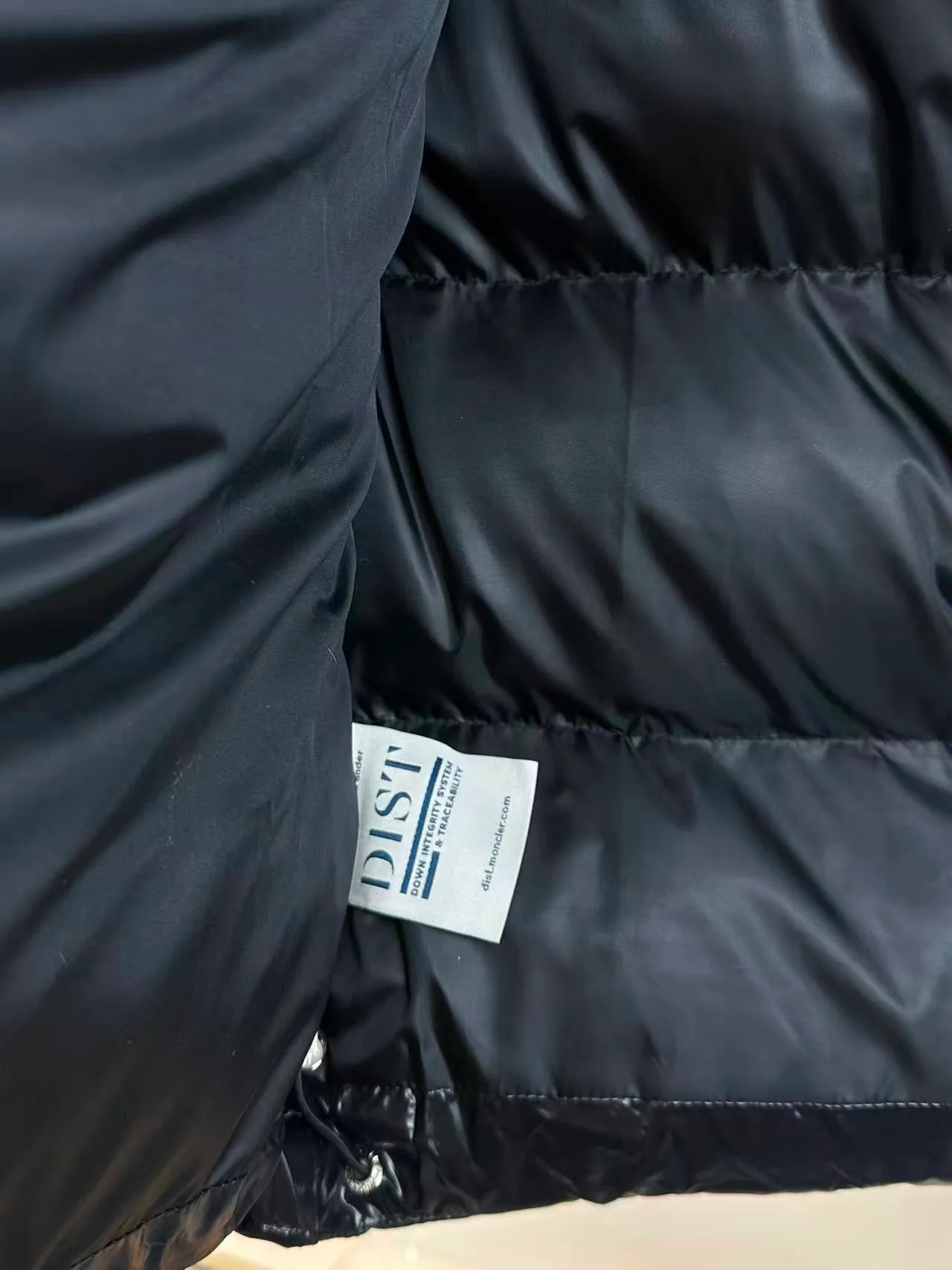 P660 new winter cotton clothing, Mengjia Maya classic style, same style for men and women, excellent thermal insulation effect, three-proof nylon material, custom zipper, double-layer gallbladder, Moncler/mask, two-color black, white, size M.L.XL.2XL3XL,
